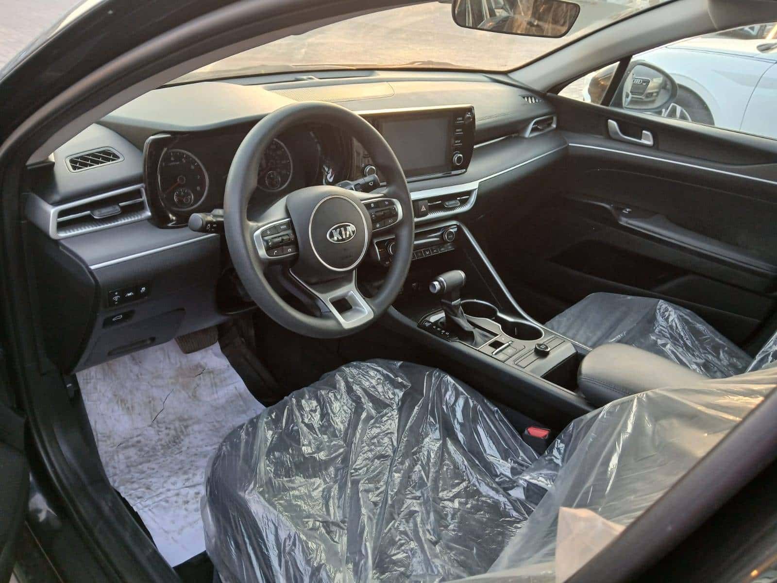 Kia K5 2021 thumbnail 5