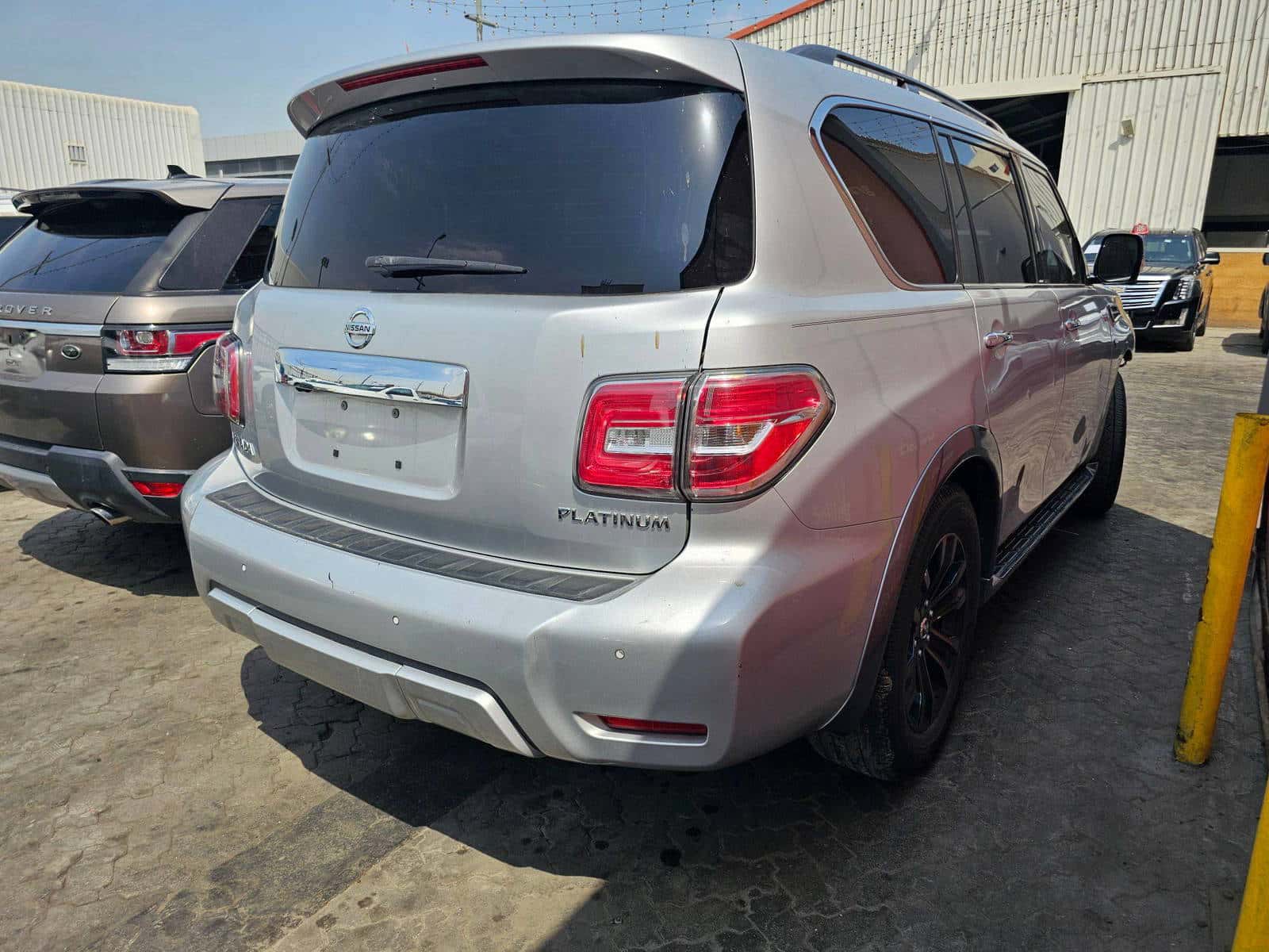 NISSAN ARMADA 2017 thumbnail 2