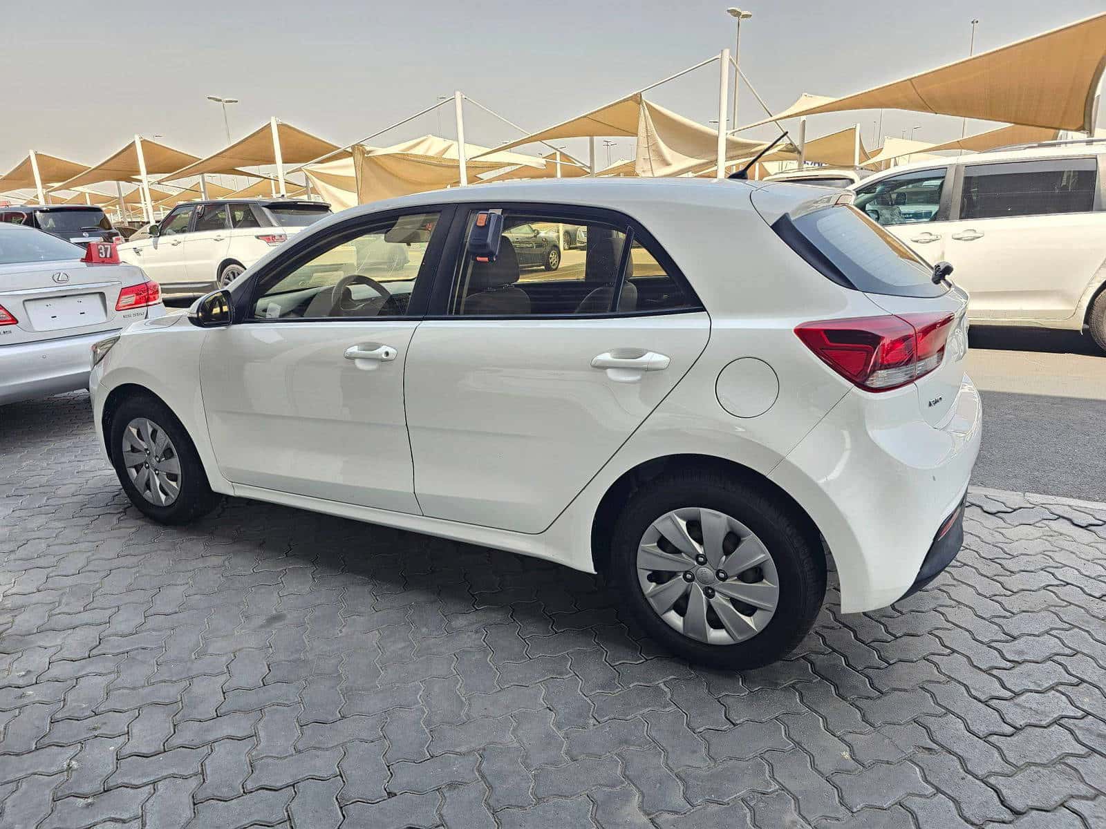 KIA RIO 2019 thumbnail 2