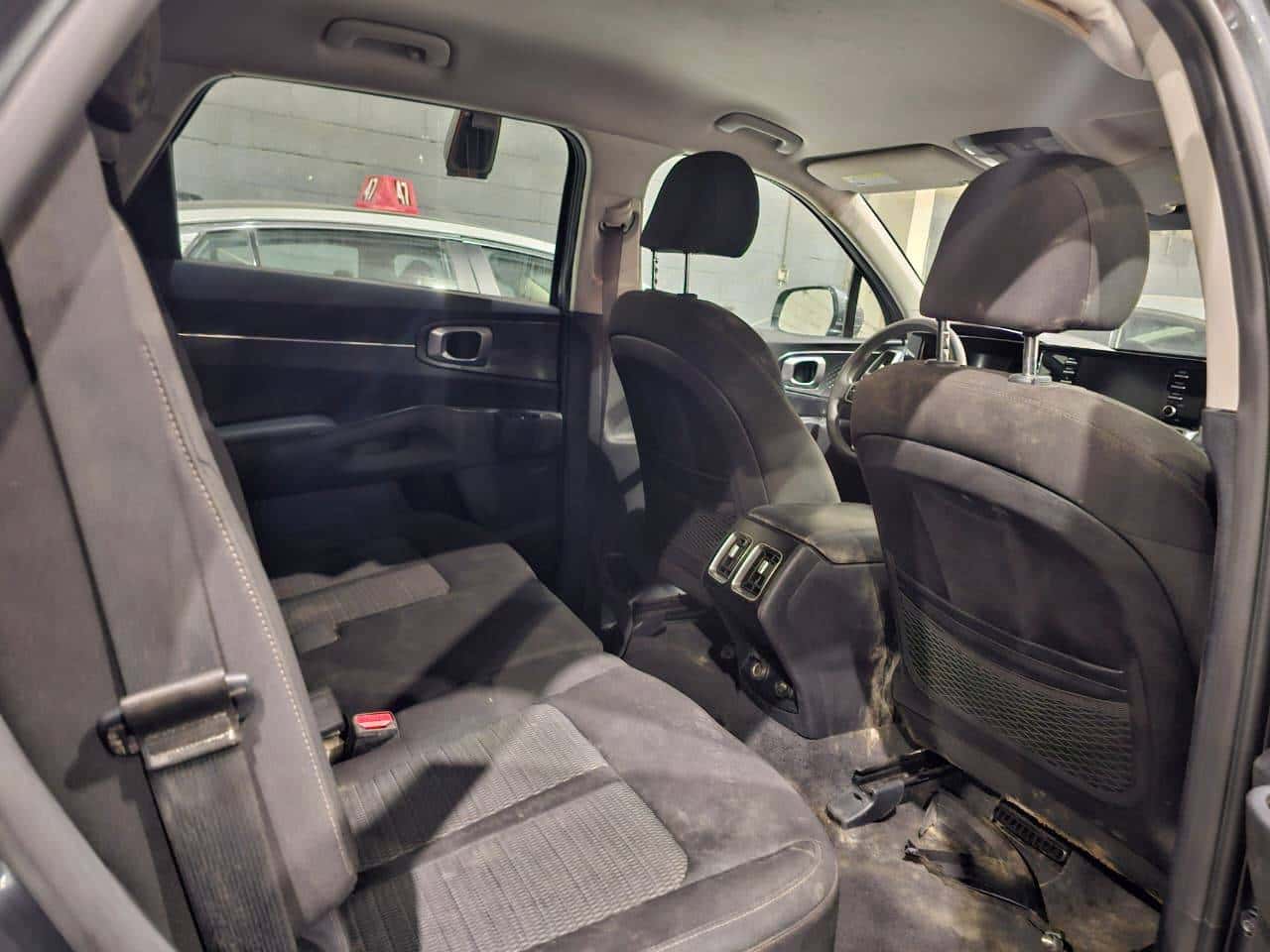 KIA SORENTO 2021 thumbnail 5