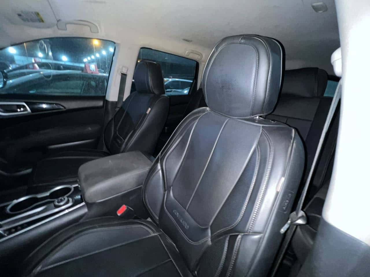 Nissan Pathfinder 2017 thumbnail 2