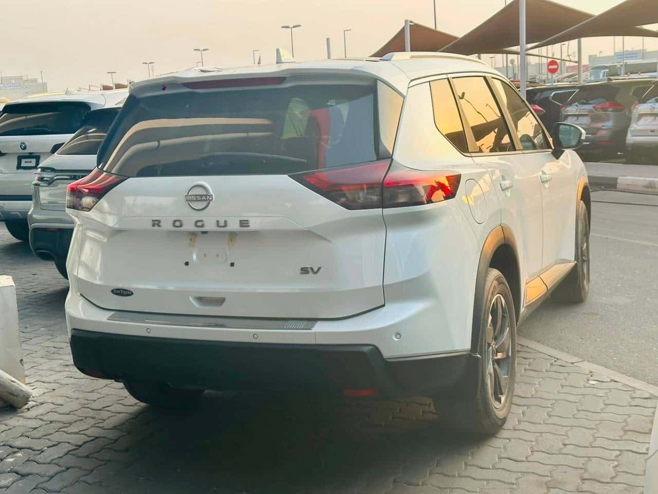 Nissan Rogue 2024 thumbnail 7