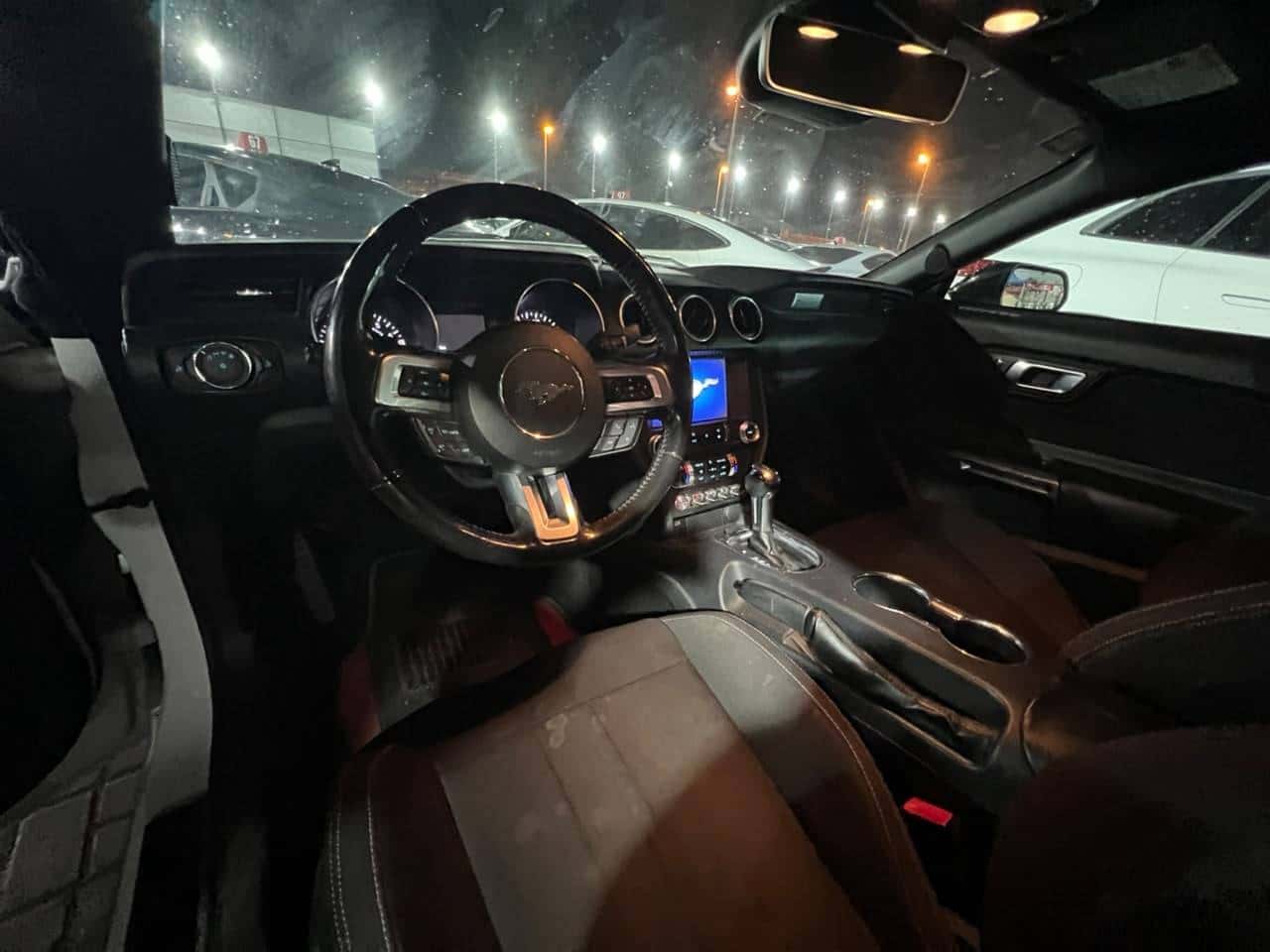 Ford Mustang 2021 thumbnail 3