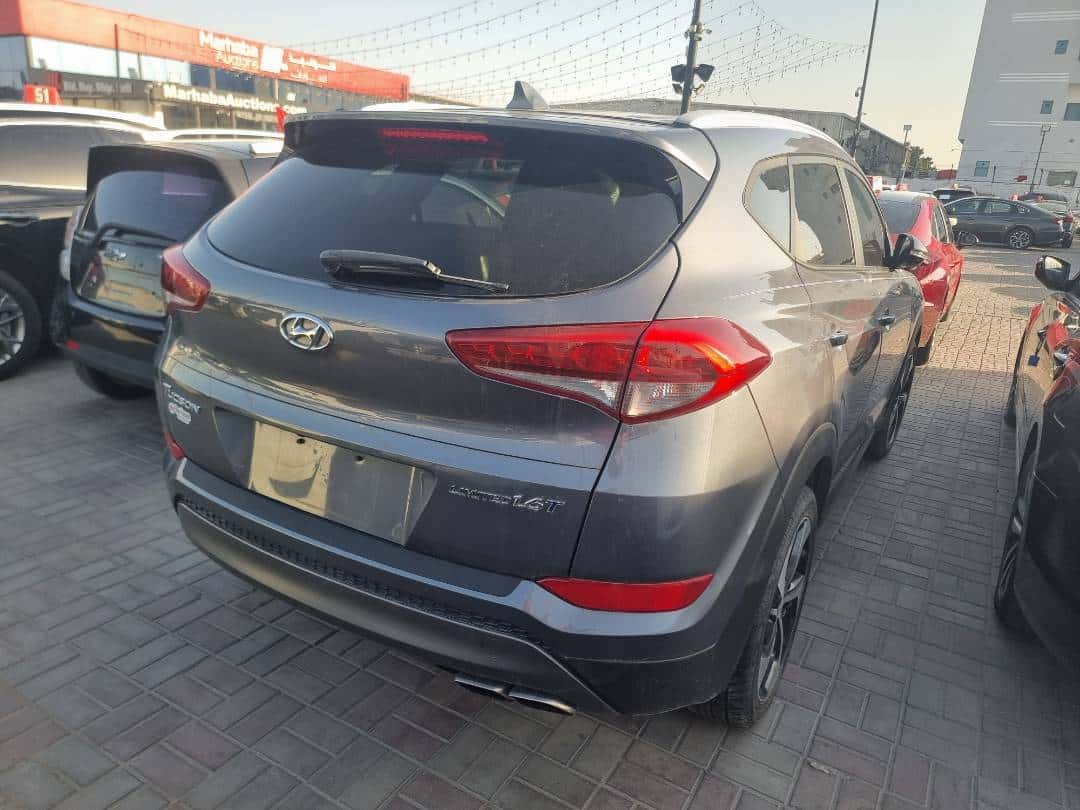 HYUNDAI TUCSON - Exterior
