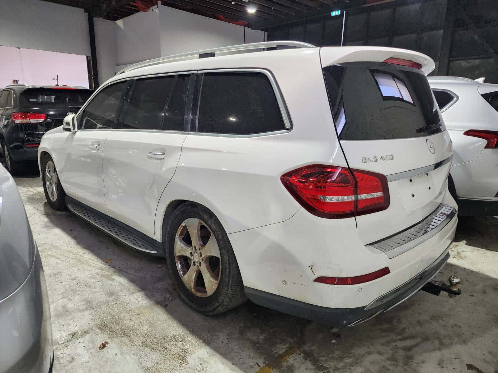 MERCEDES BENZ GLS 450 - Exterior