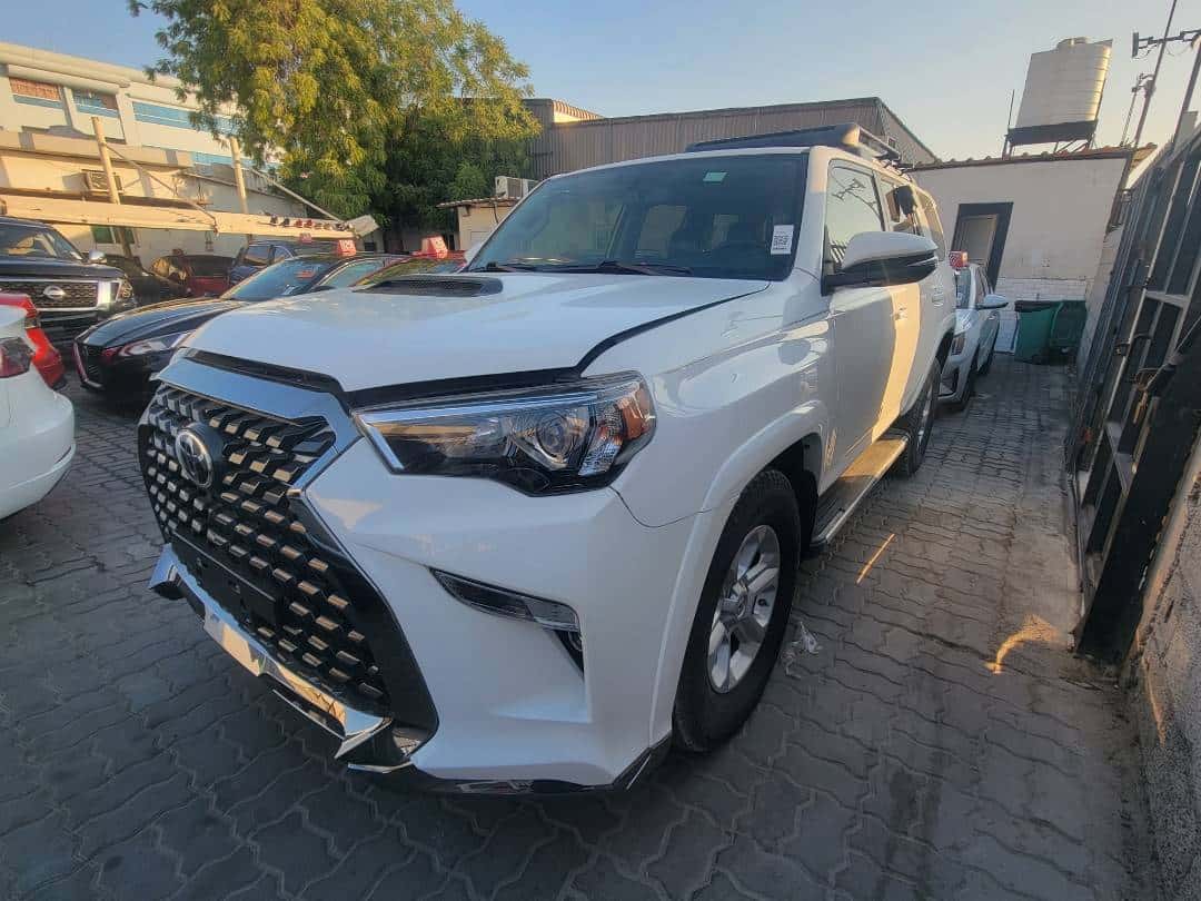 TOYOTA 4RUNNER - Exterior
