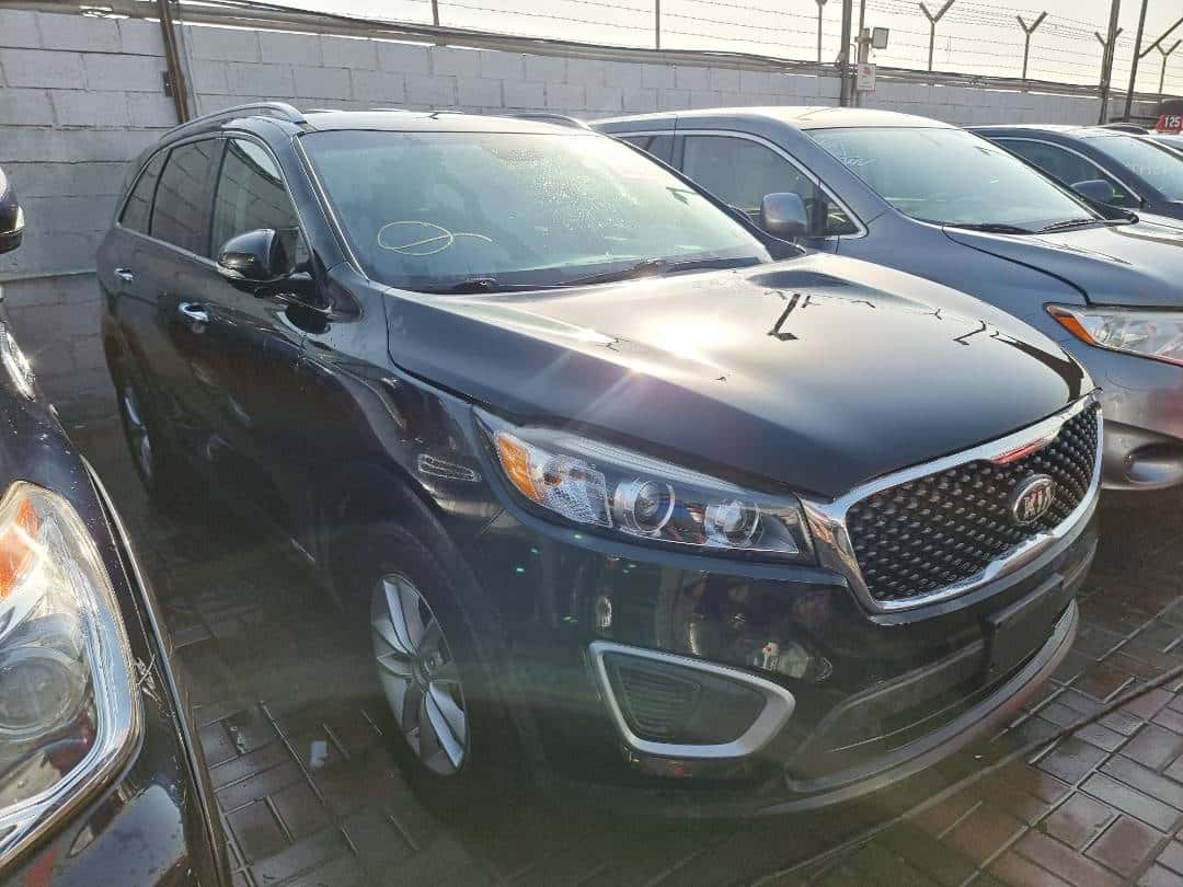 KIA SORENTO - Exterior