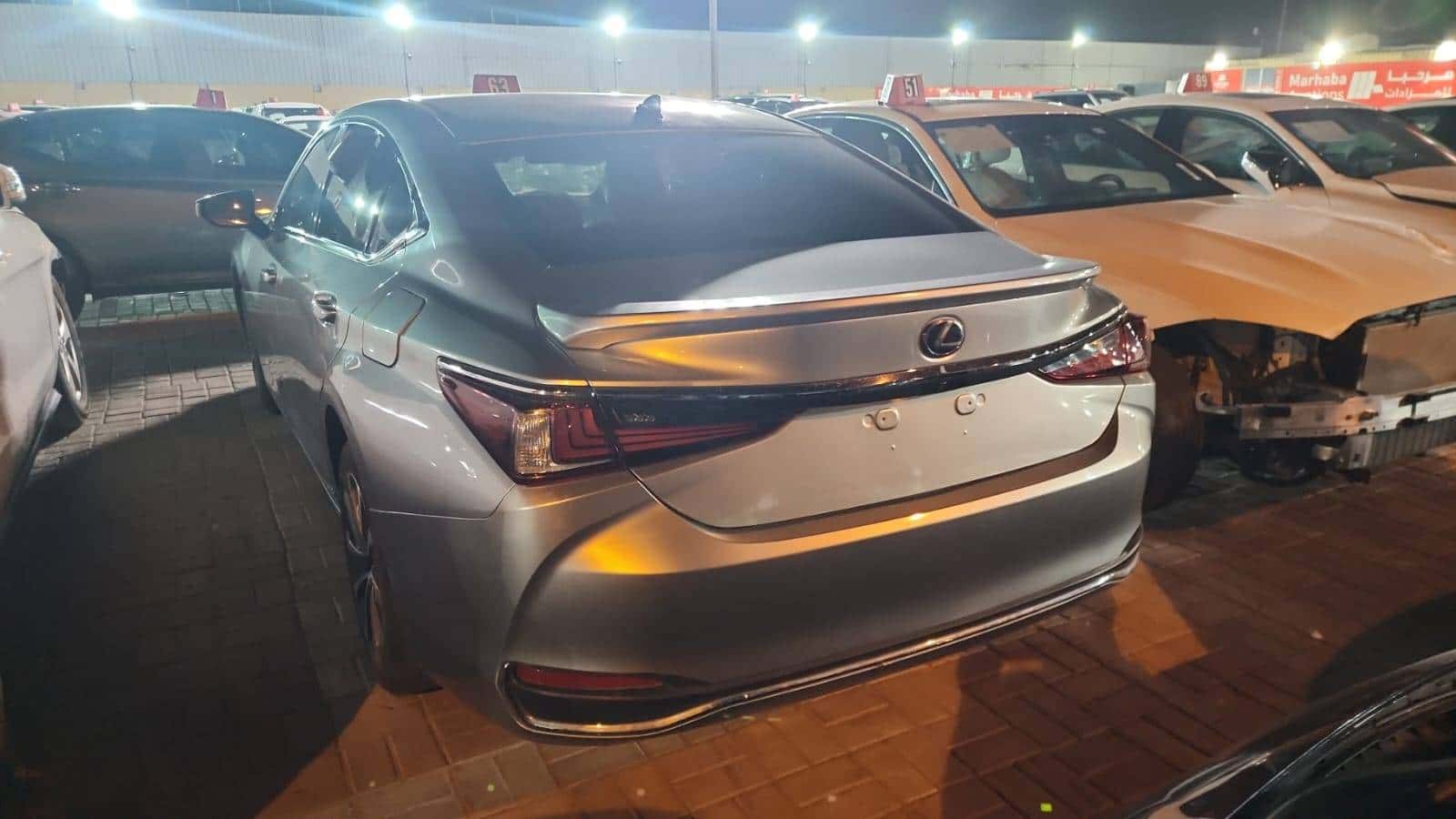 LEXUS ES 300H - Exterior