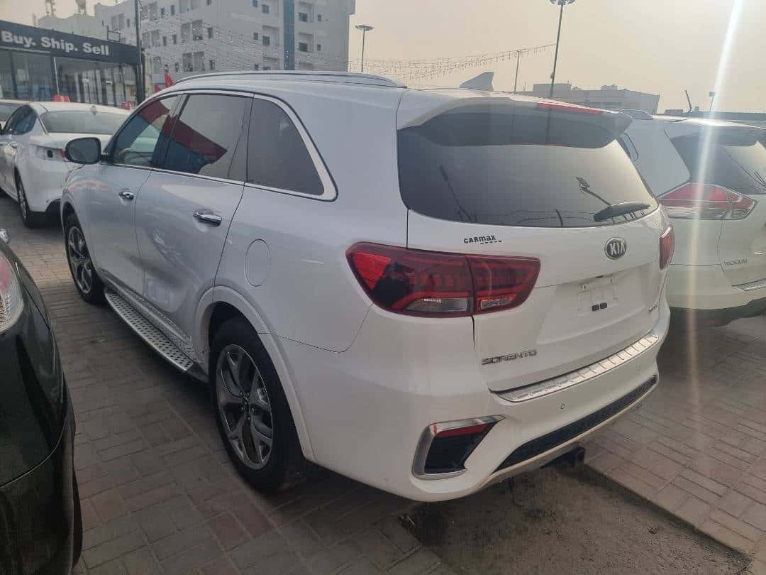 Kia Sorento 2019 thumbnail 4