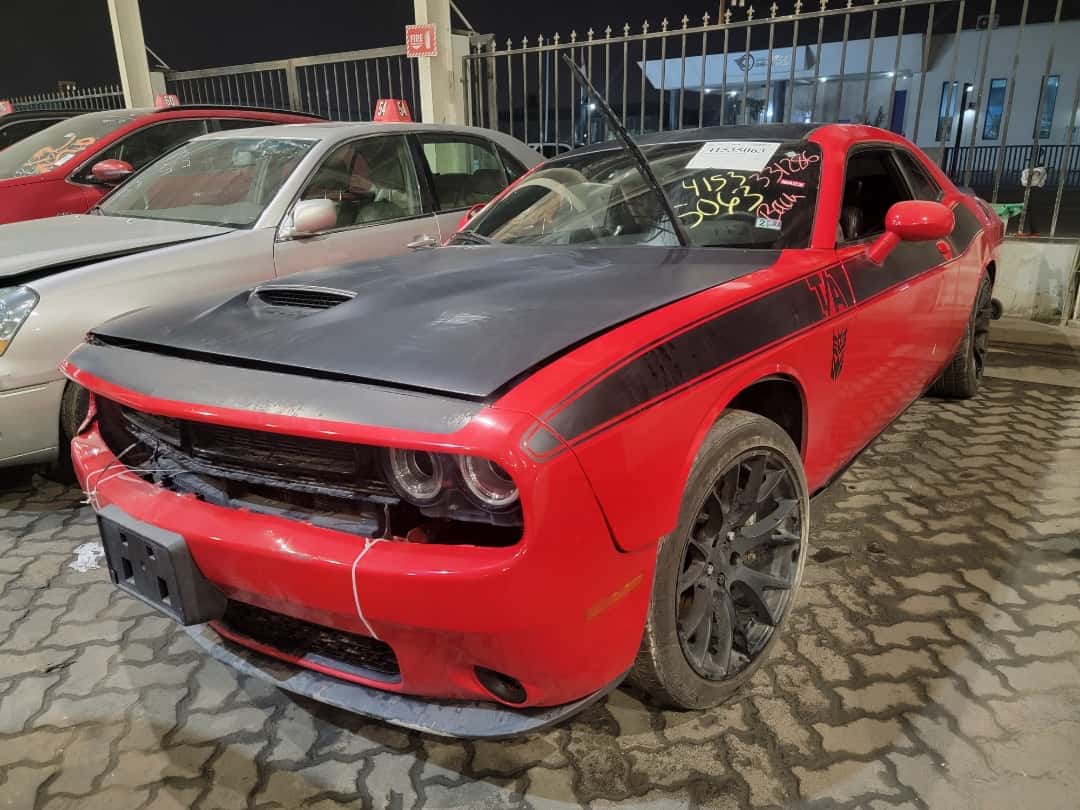 DODGE CHALLENGER - Exterior