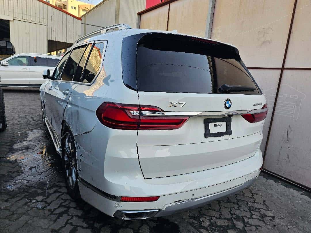 BMW X7 XDRIVE40I - Exterior