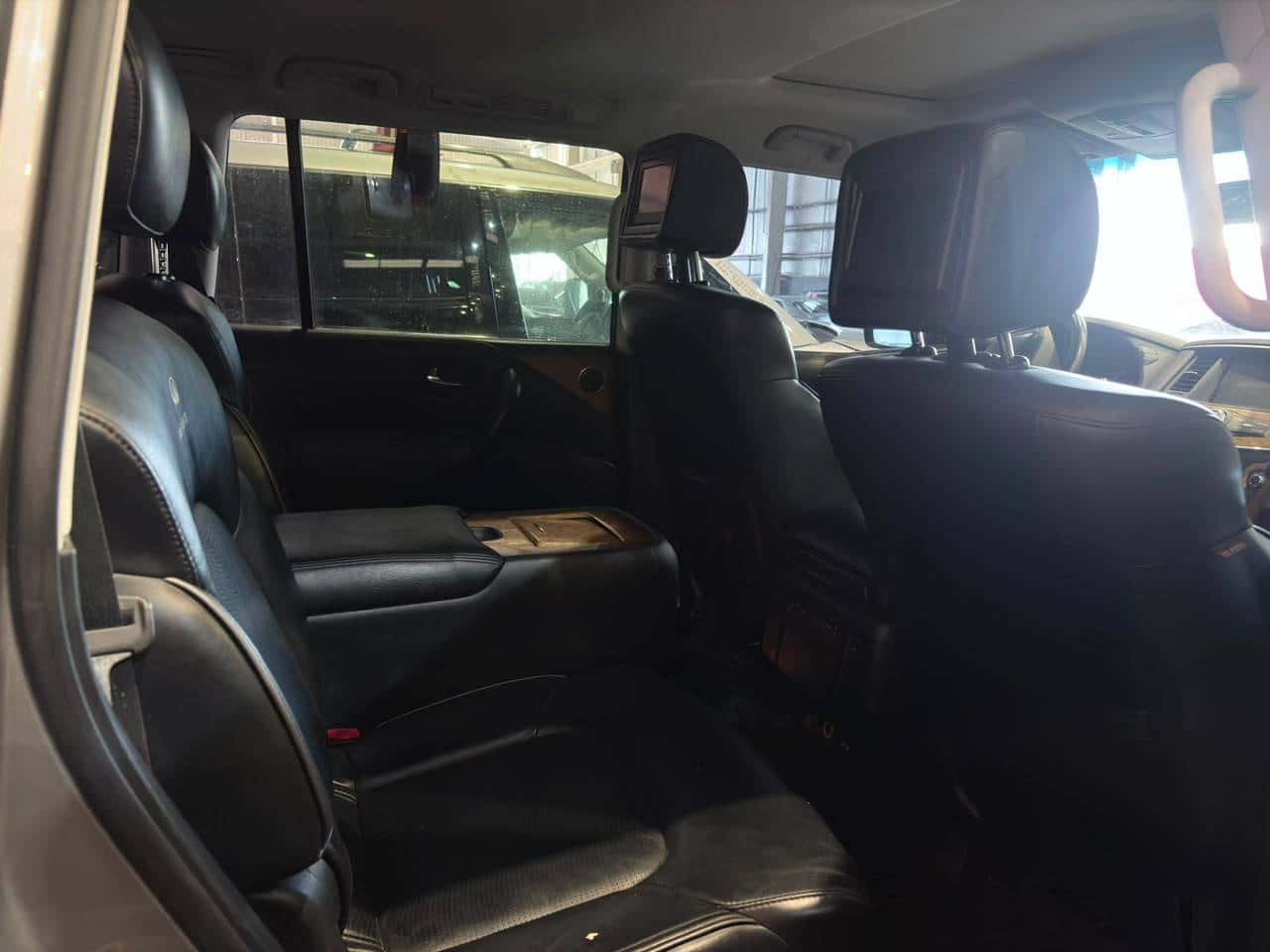 INFINITI QX80 2014 thumbnail 5