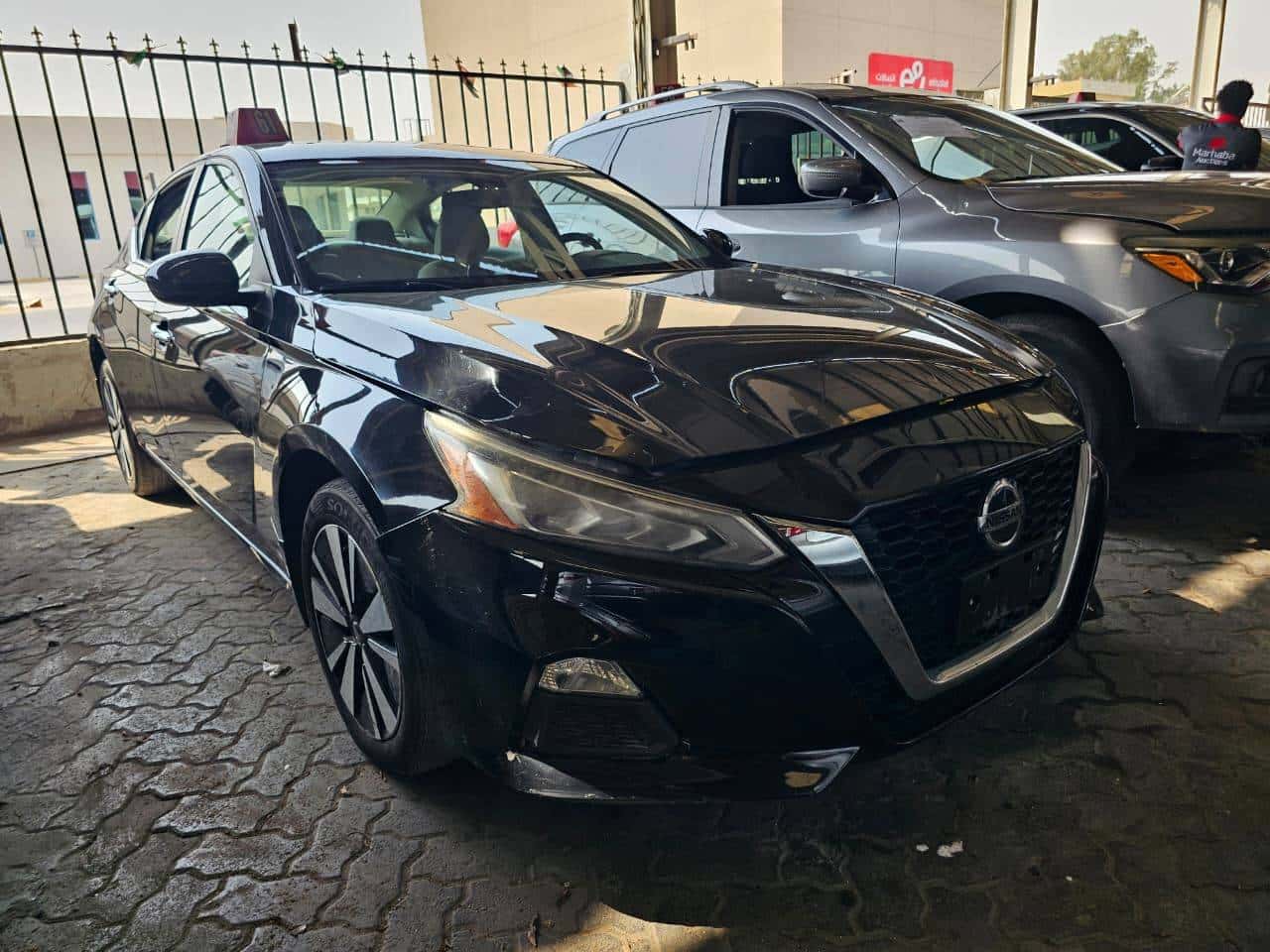 Nissan Altima 2022 thumbnail 3
