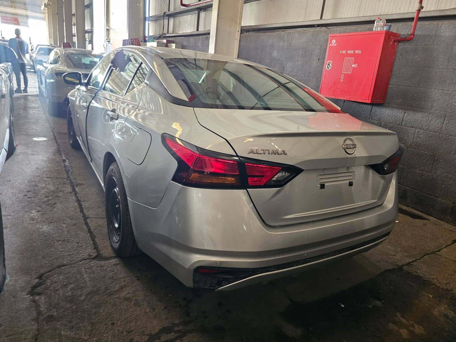 Nissan Altima 2023 thumbnail 5