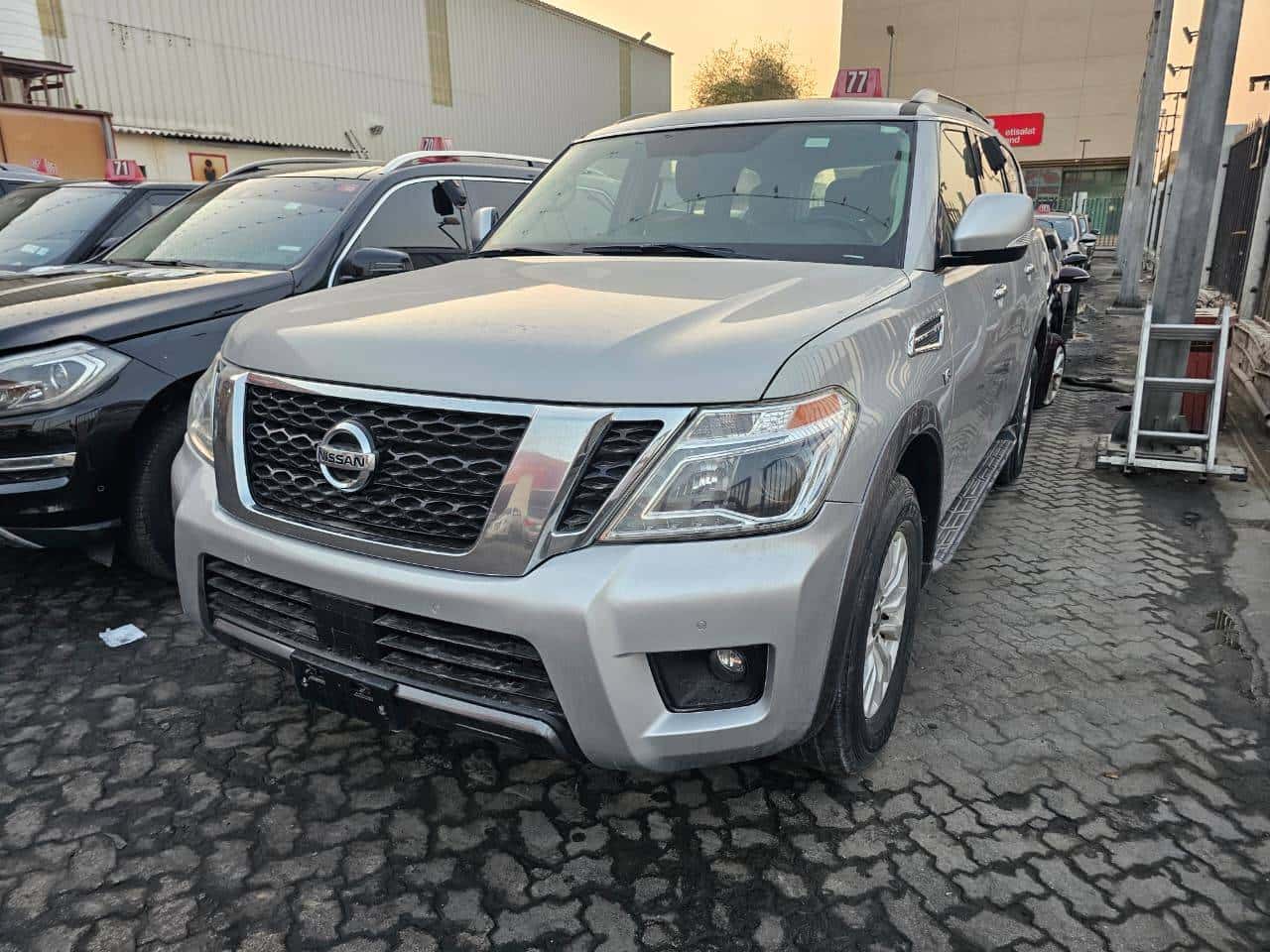 Nissan Armada 2020 thumbnail 1