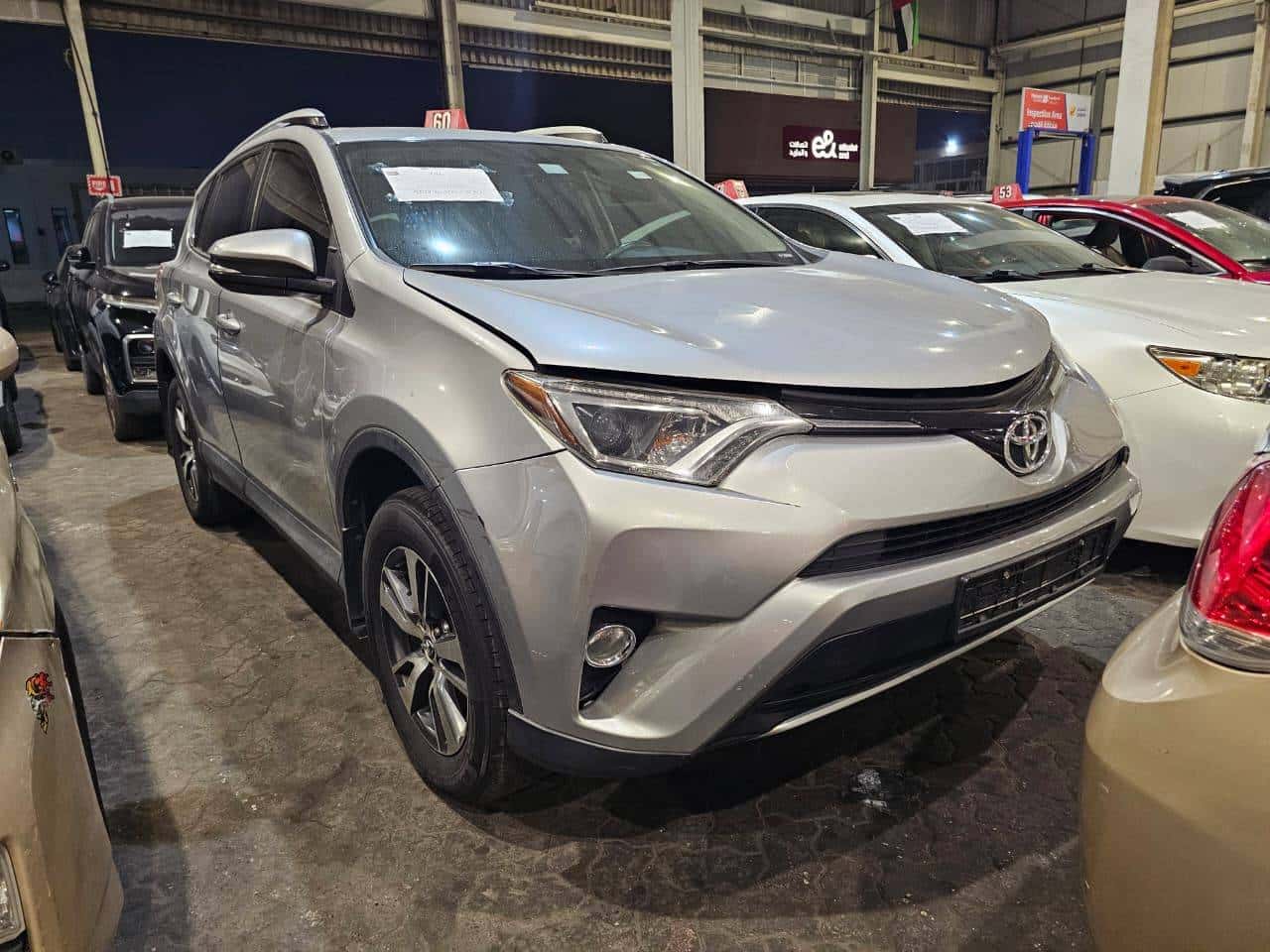 TOYOTA RAV4 2016 thumbnail 3