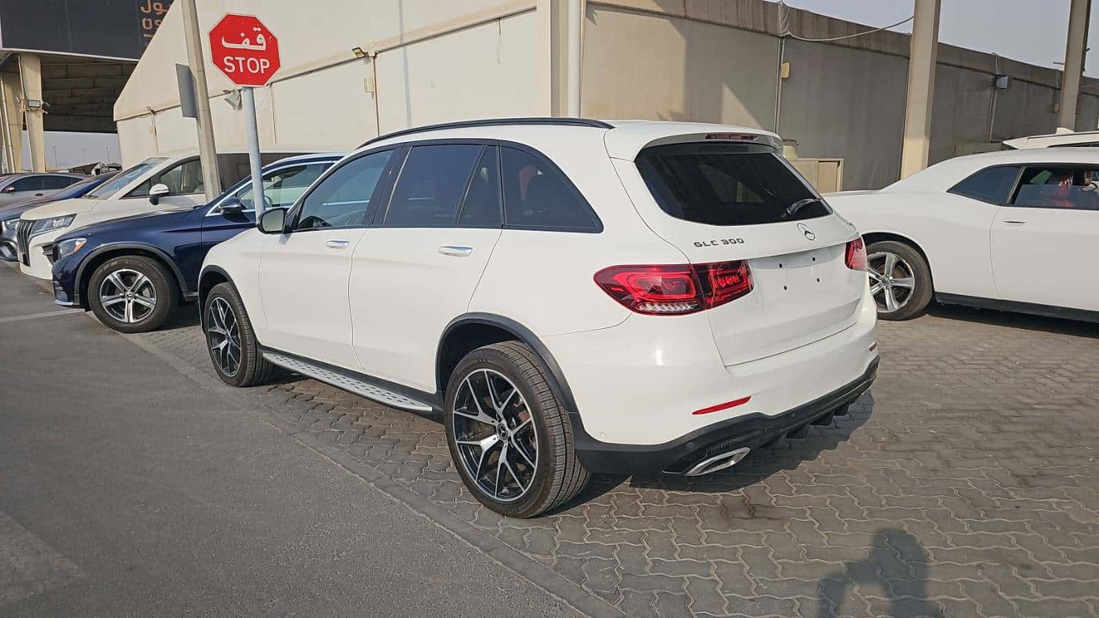 MERCEDES BENZ GLC-300 2020 thumbnail 4