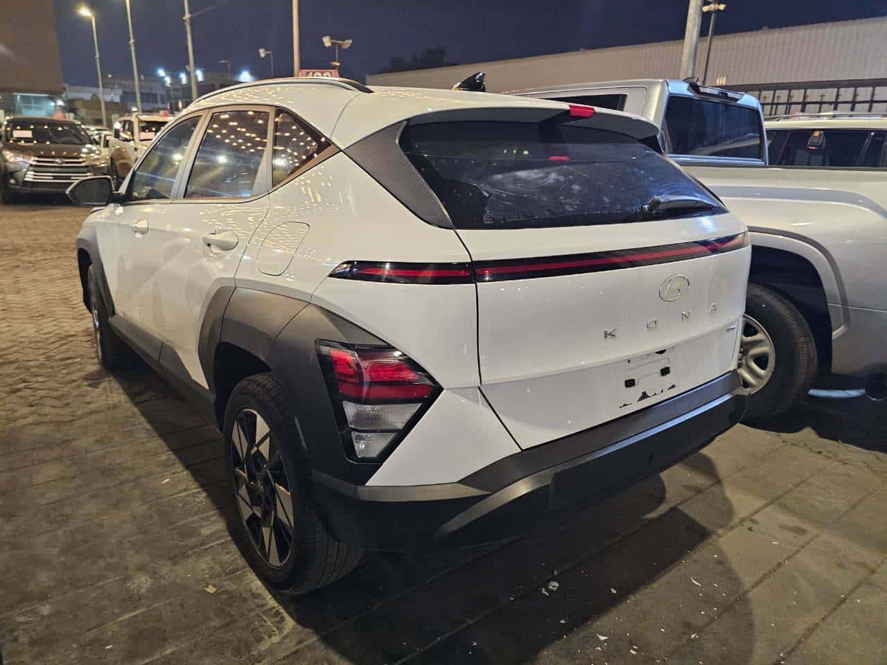 Hyundai Kona 2024 thumbnail 2