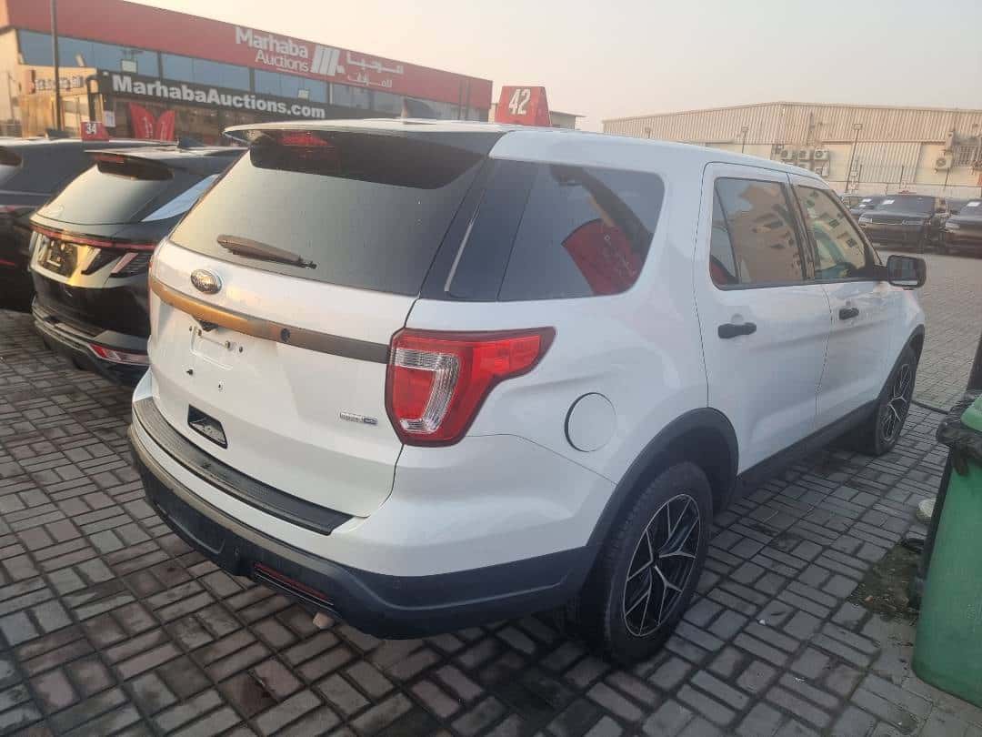 Ford EXPLORER 2018 thumbnail 3