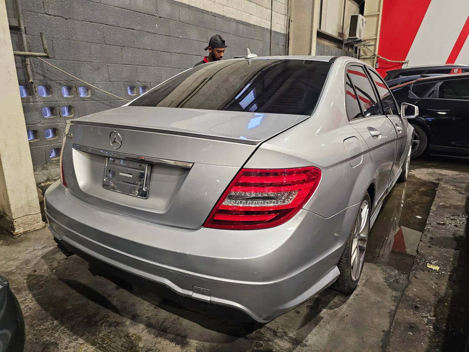 MERCEDES BENZ C 250 2012 thumbnail 4
