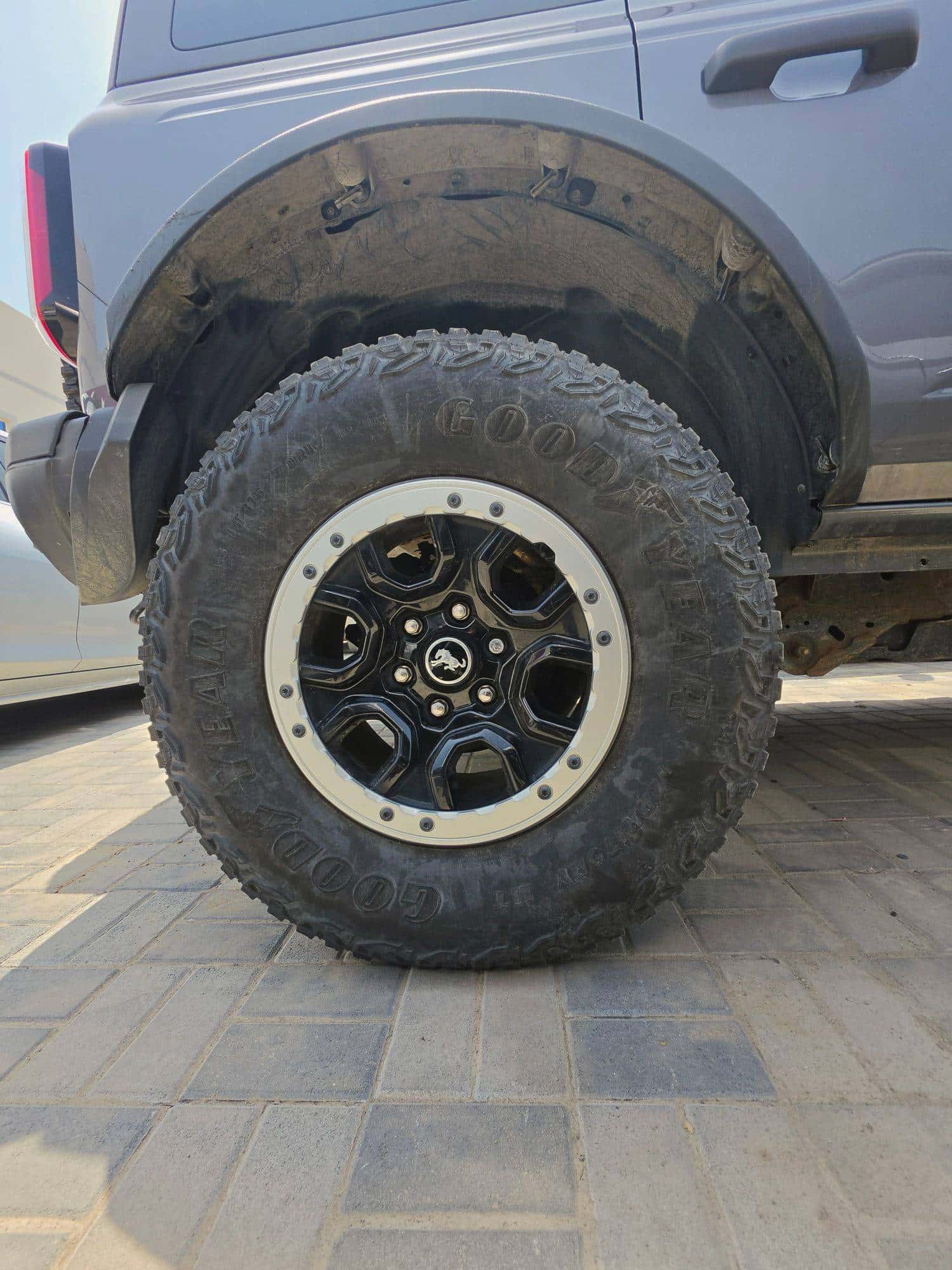 Ford BRONCO BASE 2021 thumbnail 6