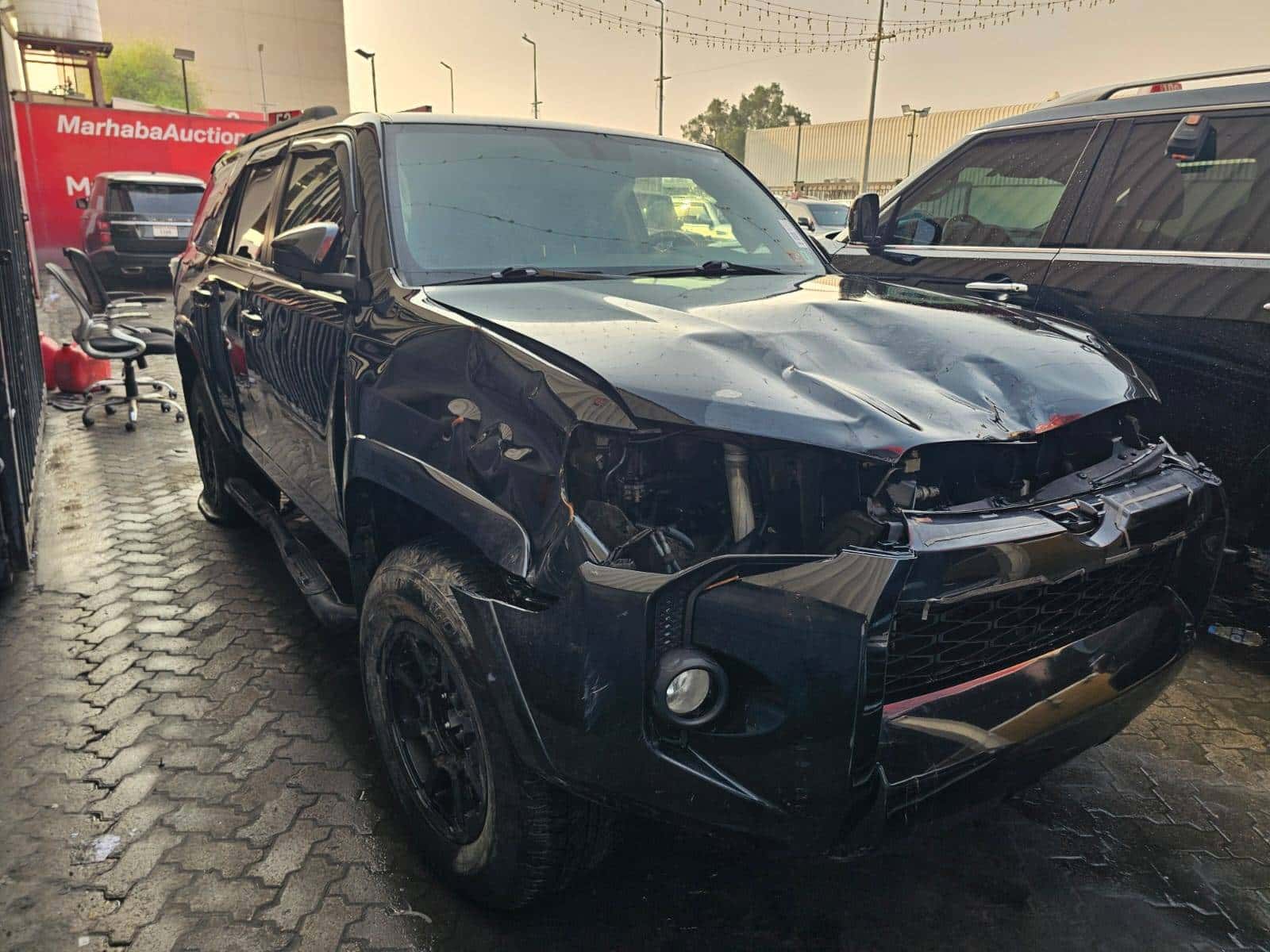 Toyota 4RUNNER SR5 2018 thumbnail 5