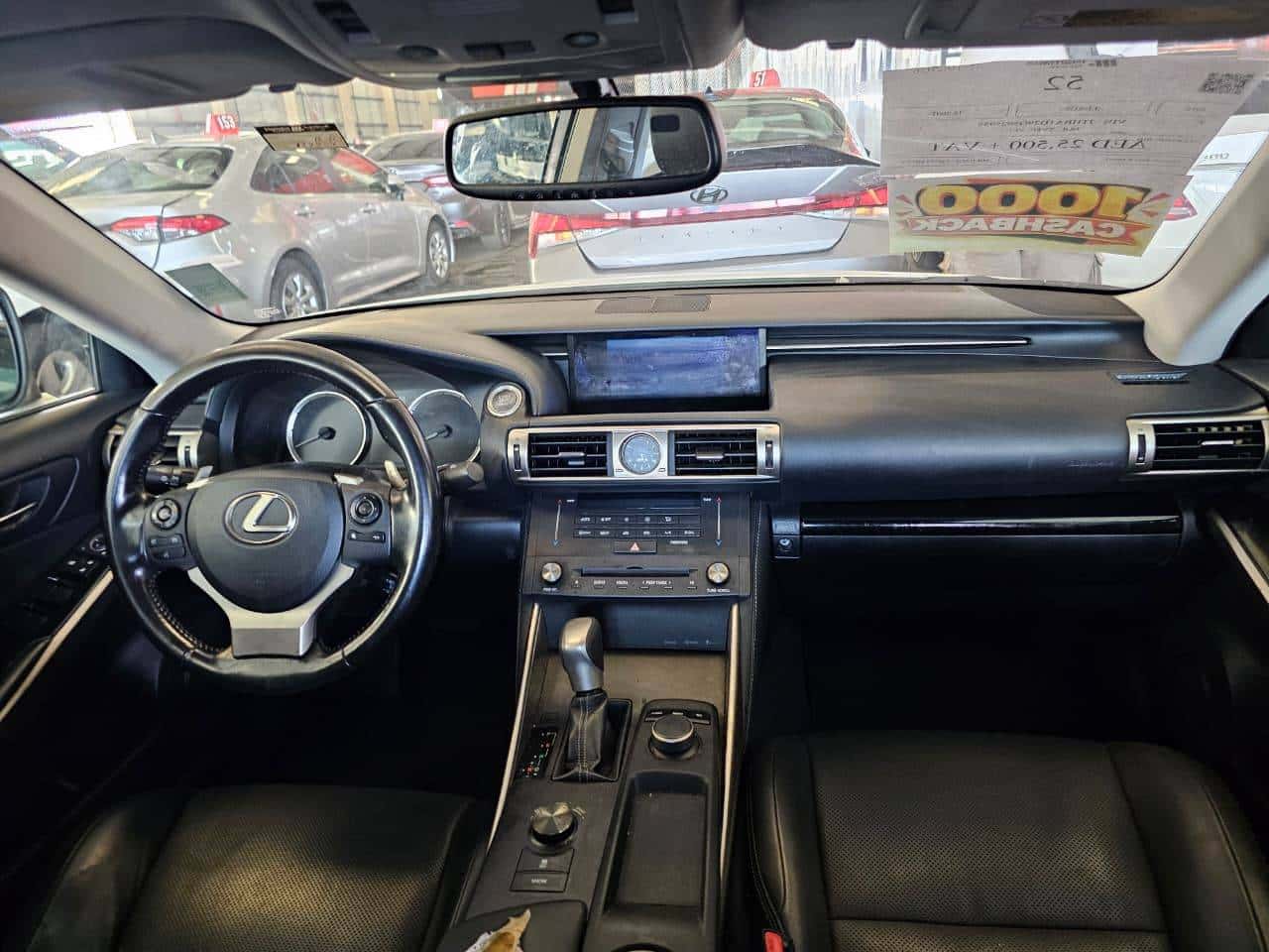 Lexus IS 200T 2016 thumbnail 7