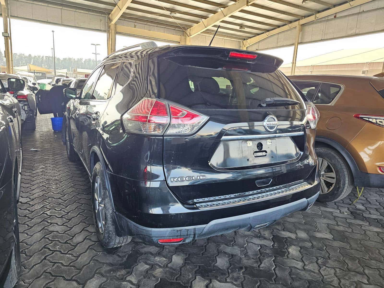 NISSAN ROGUE - Exterior