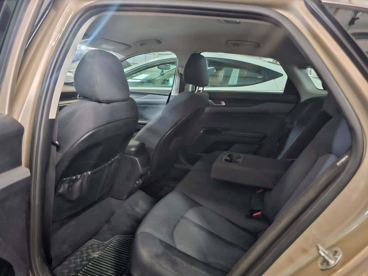 Kia K5 2022 thumbnail 6
