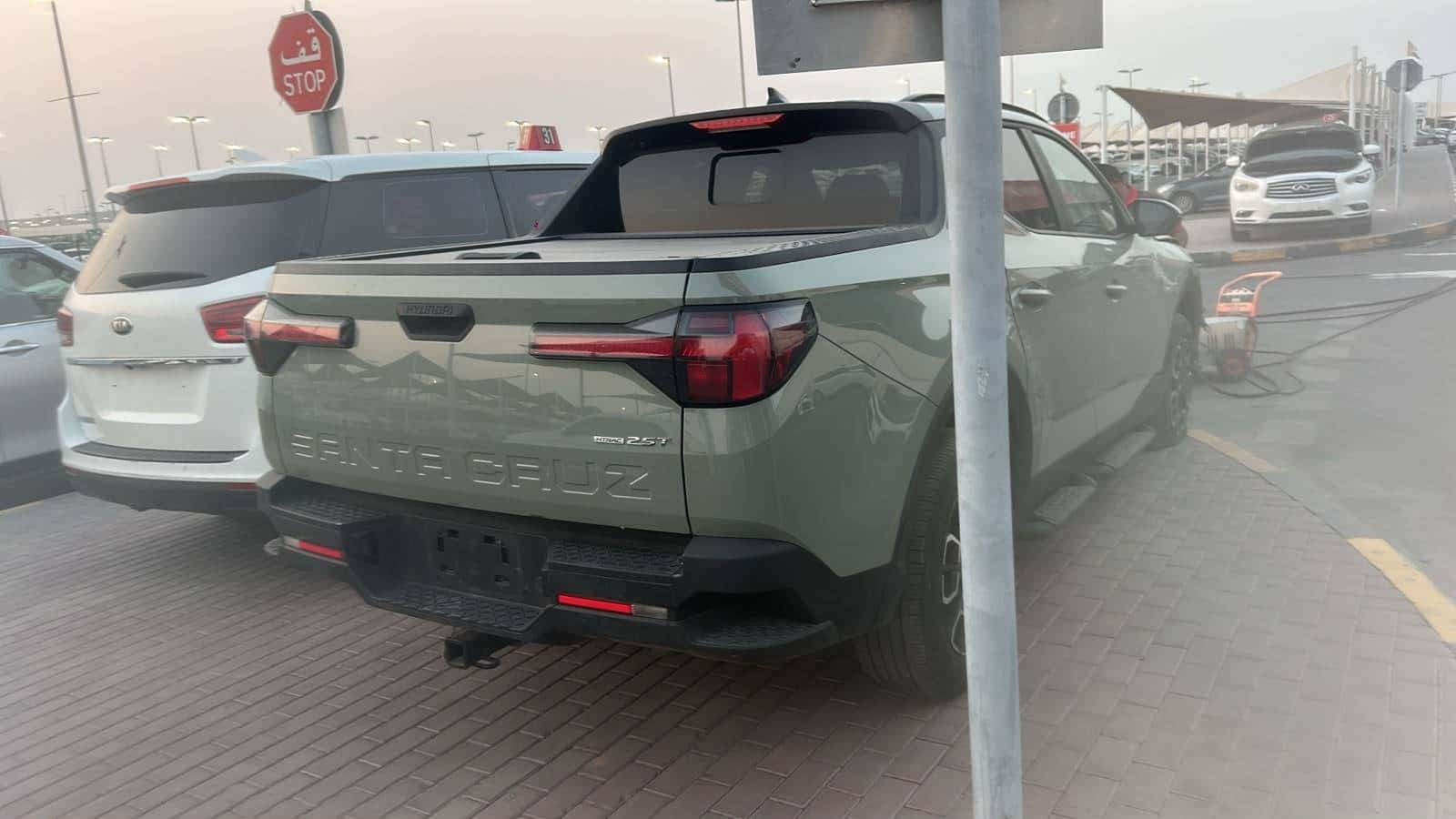 Hyundai Santa Cruz 2023 thumbnail 4