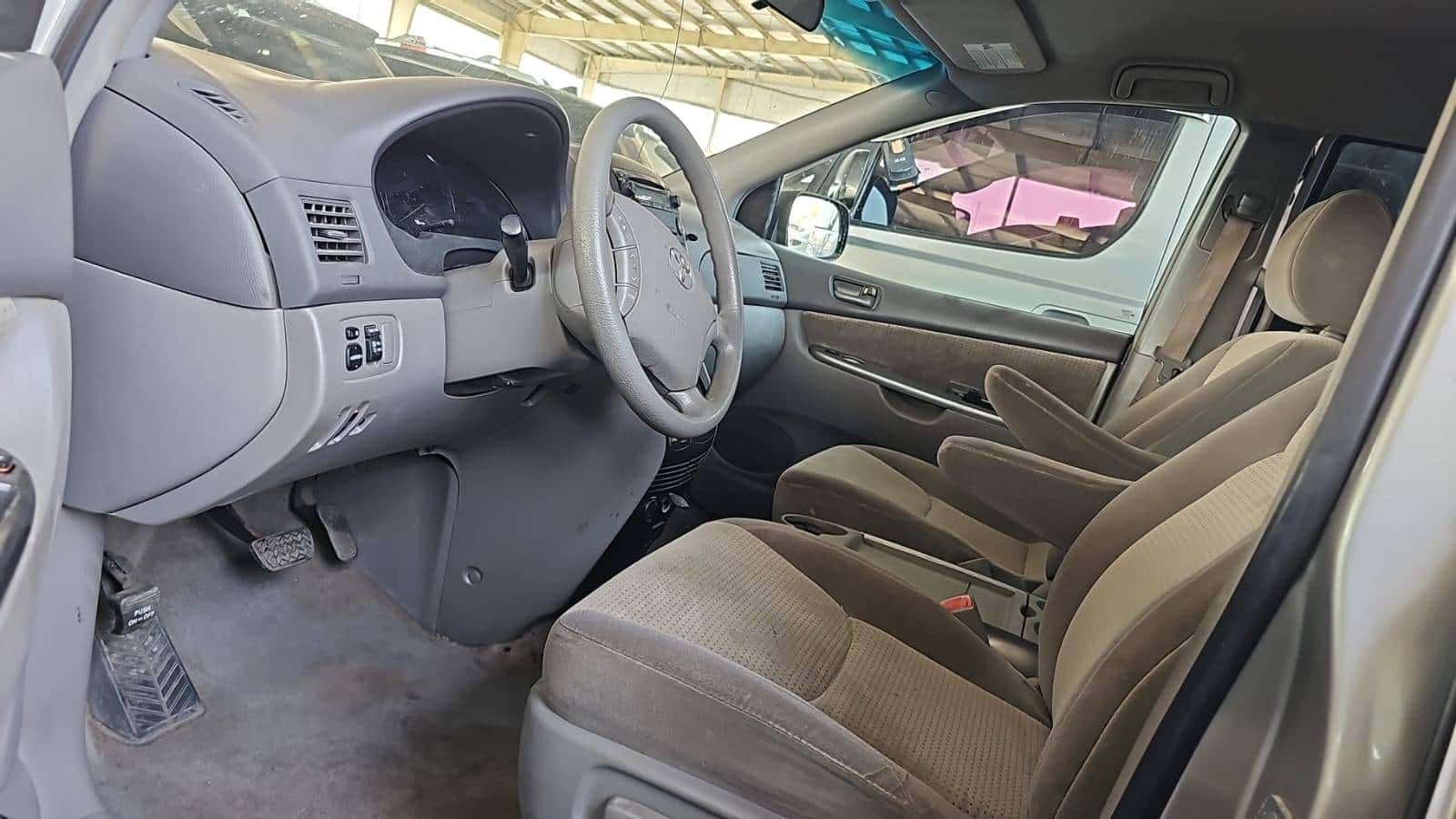 Toyota Sienna 2009 thumbnail 7