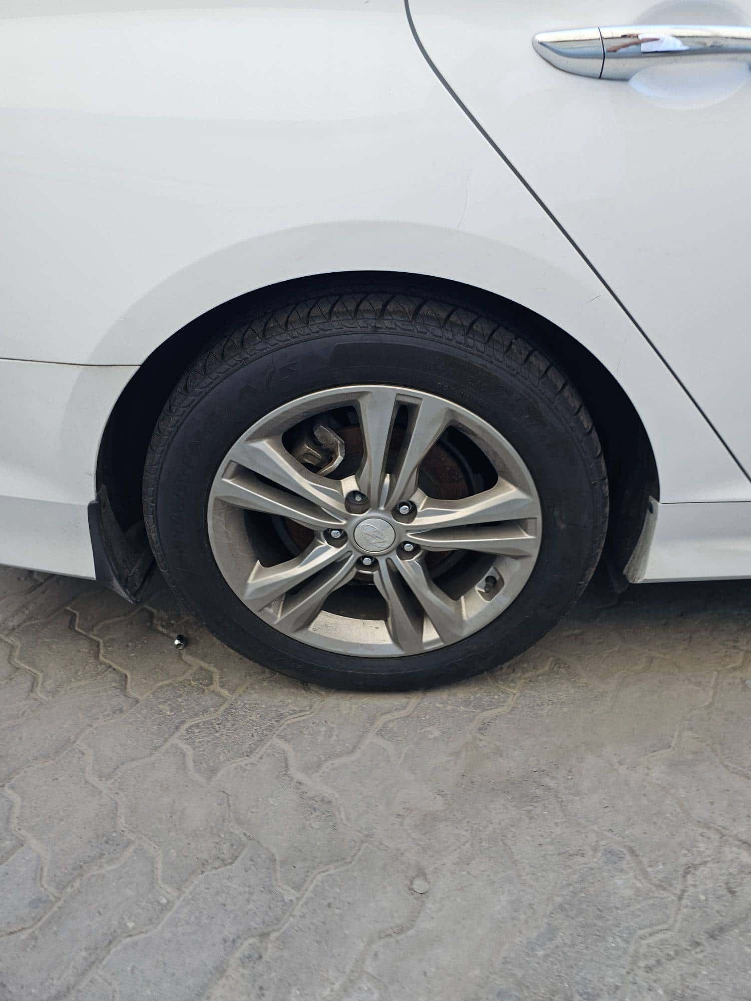 HYUNDAI SONATA 2019 thumbnail 4
