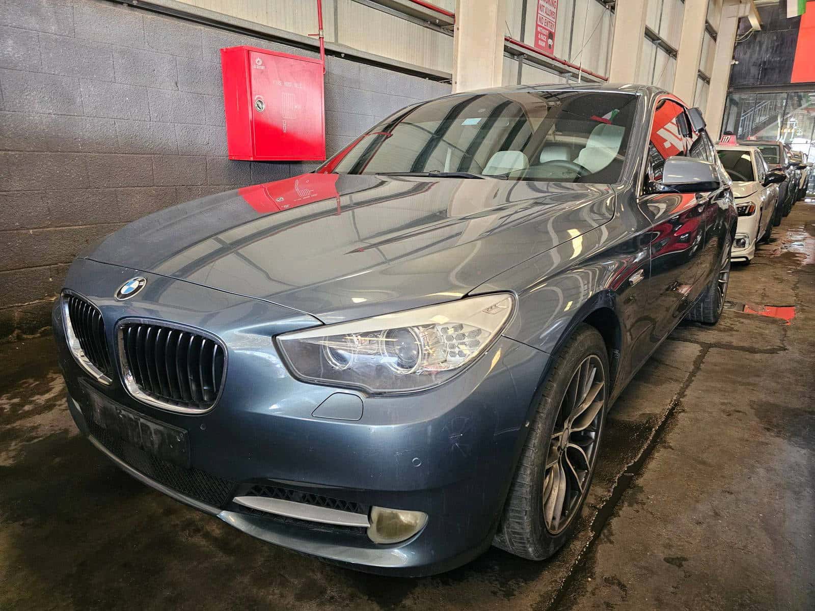 BMW 535I GT 2011 thumbnail 3