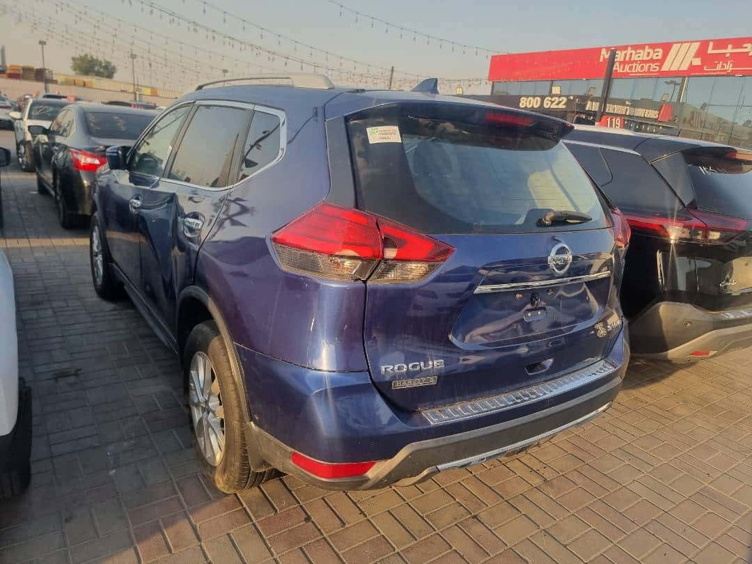 Nissan Rogue 2017 thumbnail 3