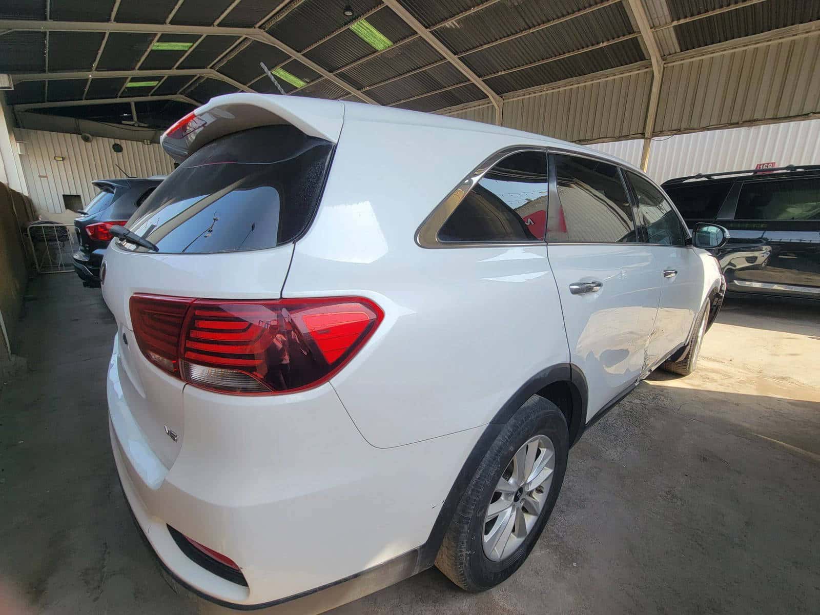 KIA SORENTO - Exterior