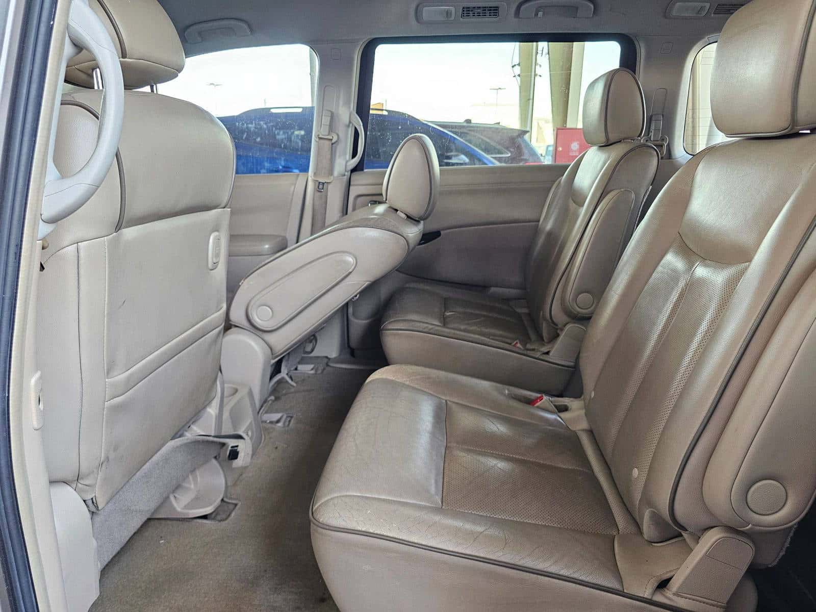 NISSAN QUEST 2011 thumbnail 6