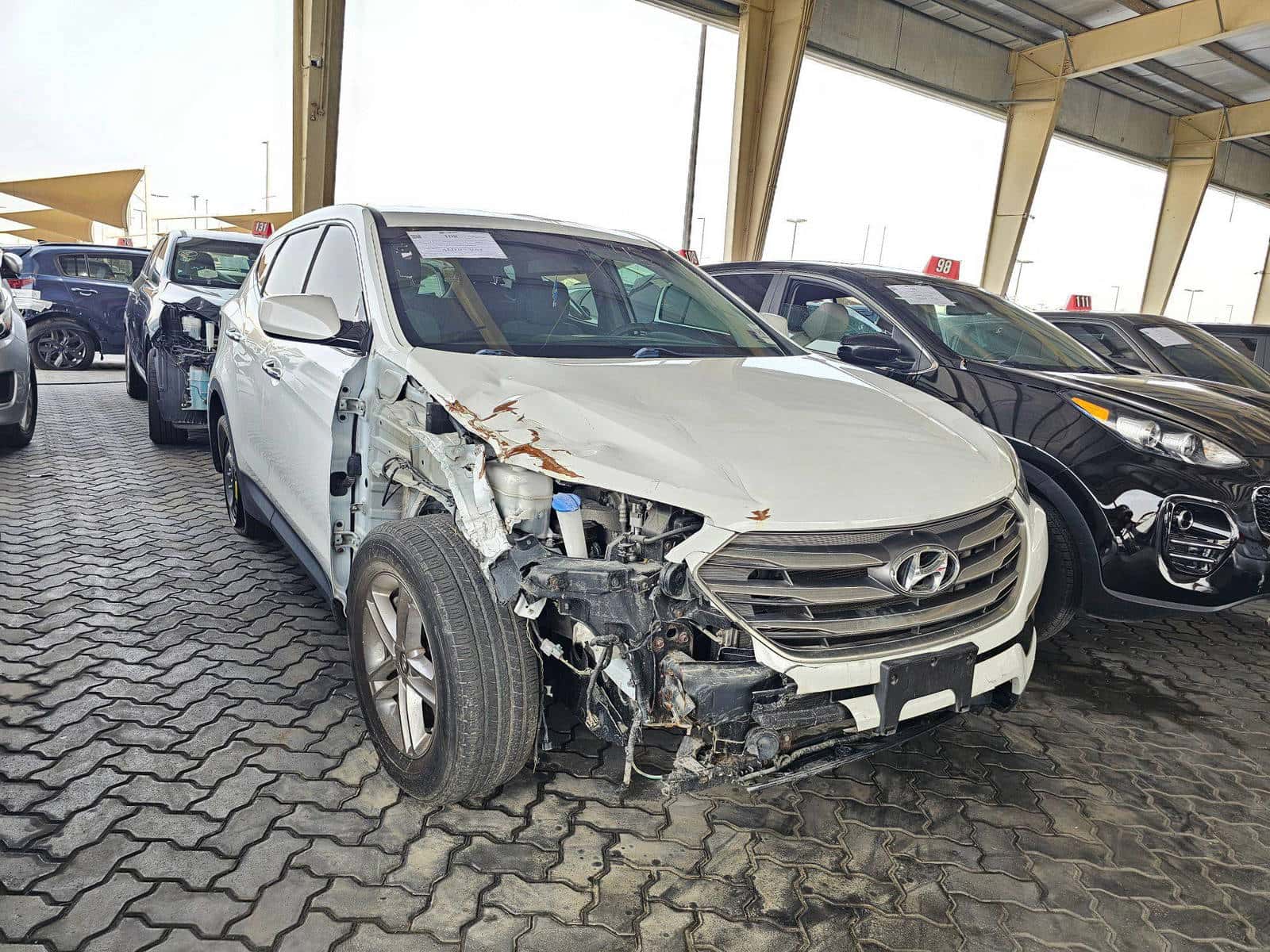 HYUNDAI SANTA FE - Exterior