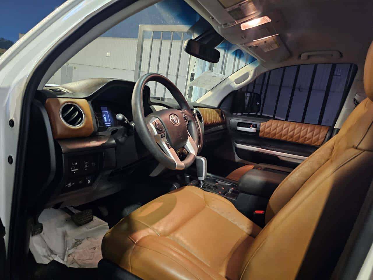 Toyota Tundra 2019 thumbnail 6
