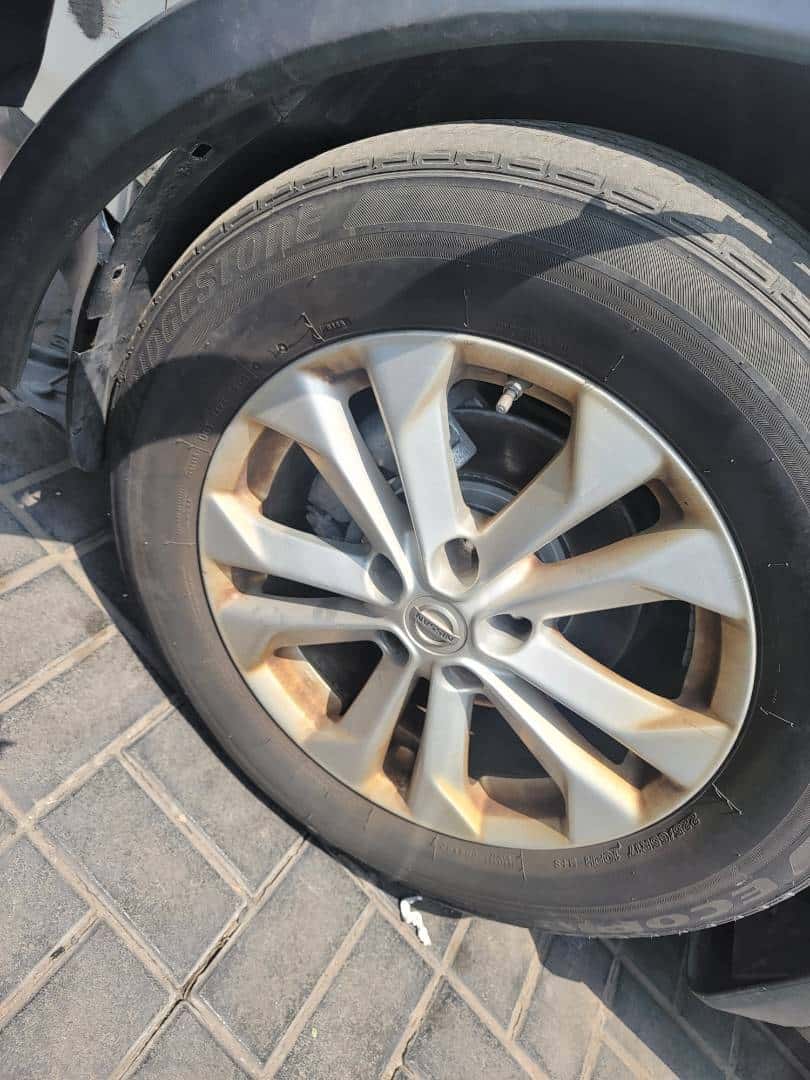 NISSAN ROGUE - Exterior