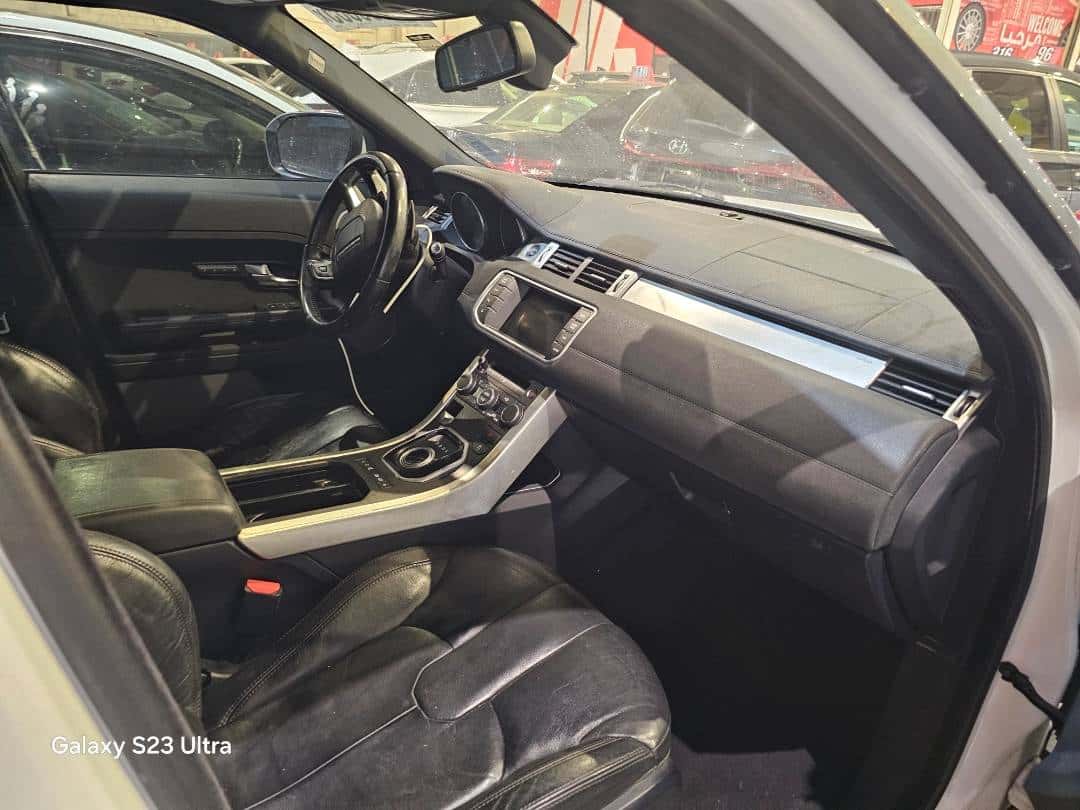 LAND ROVER RANGE ROVER EVOQUE PURE - Exterior