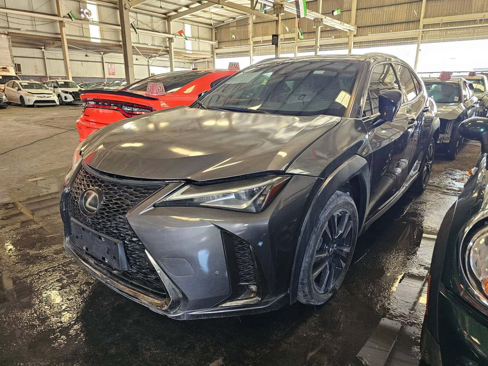 LEXUS UX 200 2021 thumbnail 3
