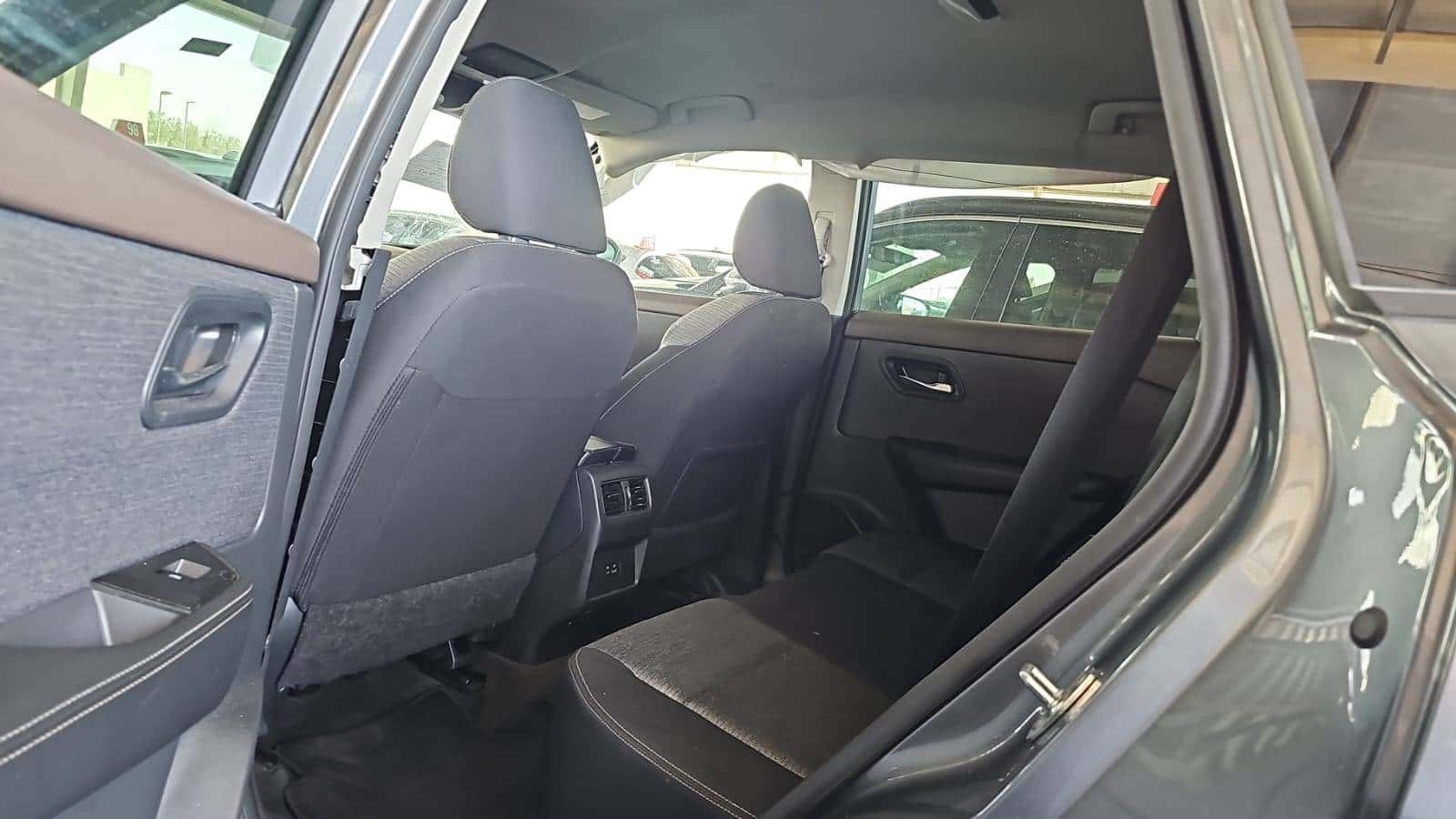 NISSAN ROGUE 2023 thumbnail 6