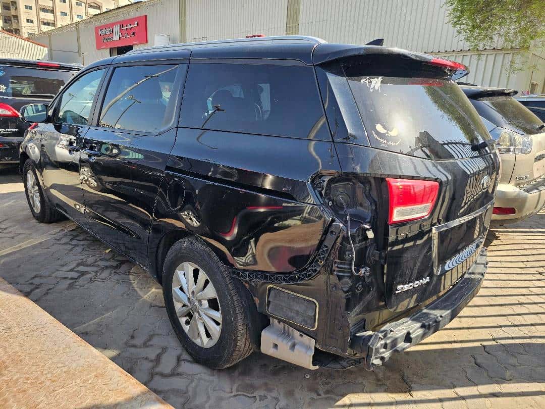 KIA SEDONA 2017 thumbnail 1