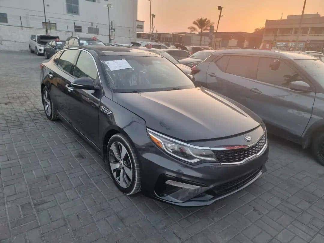 Kia Optima 2019 thumbnail 1