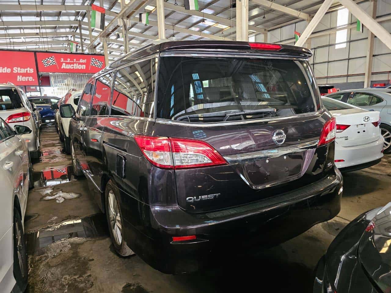 Nissan Quest 2011 thumbnail 4