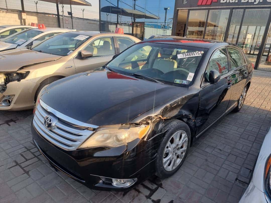 Toyota Avalon 2011 thumbnail 3