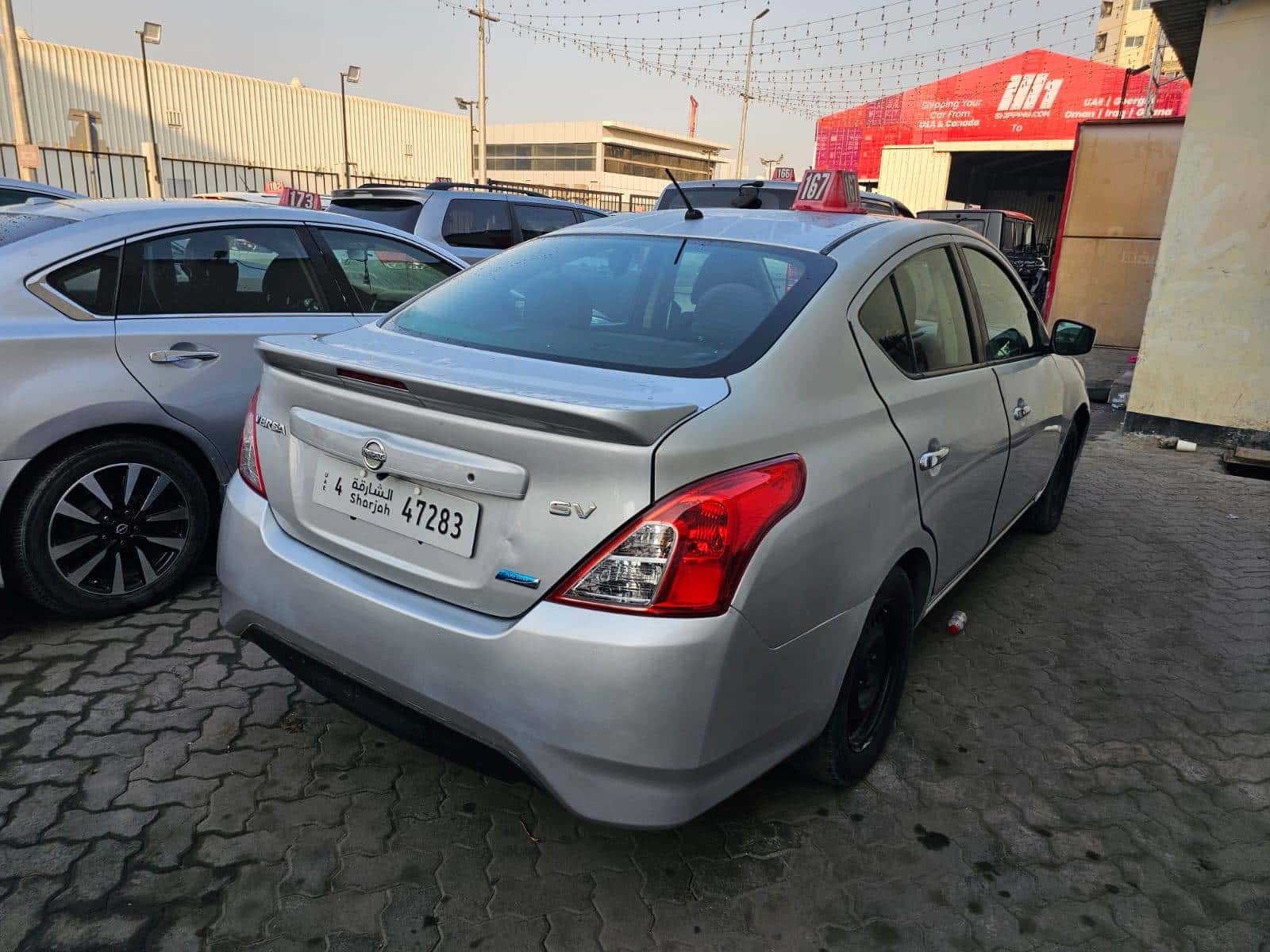 Nissan Versa 2016 thumbnail 3