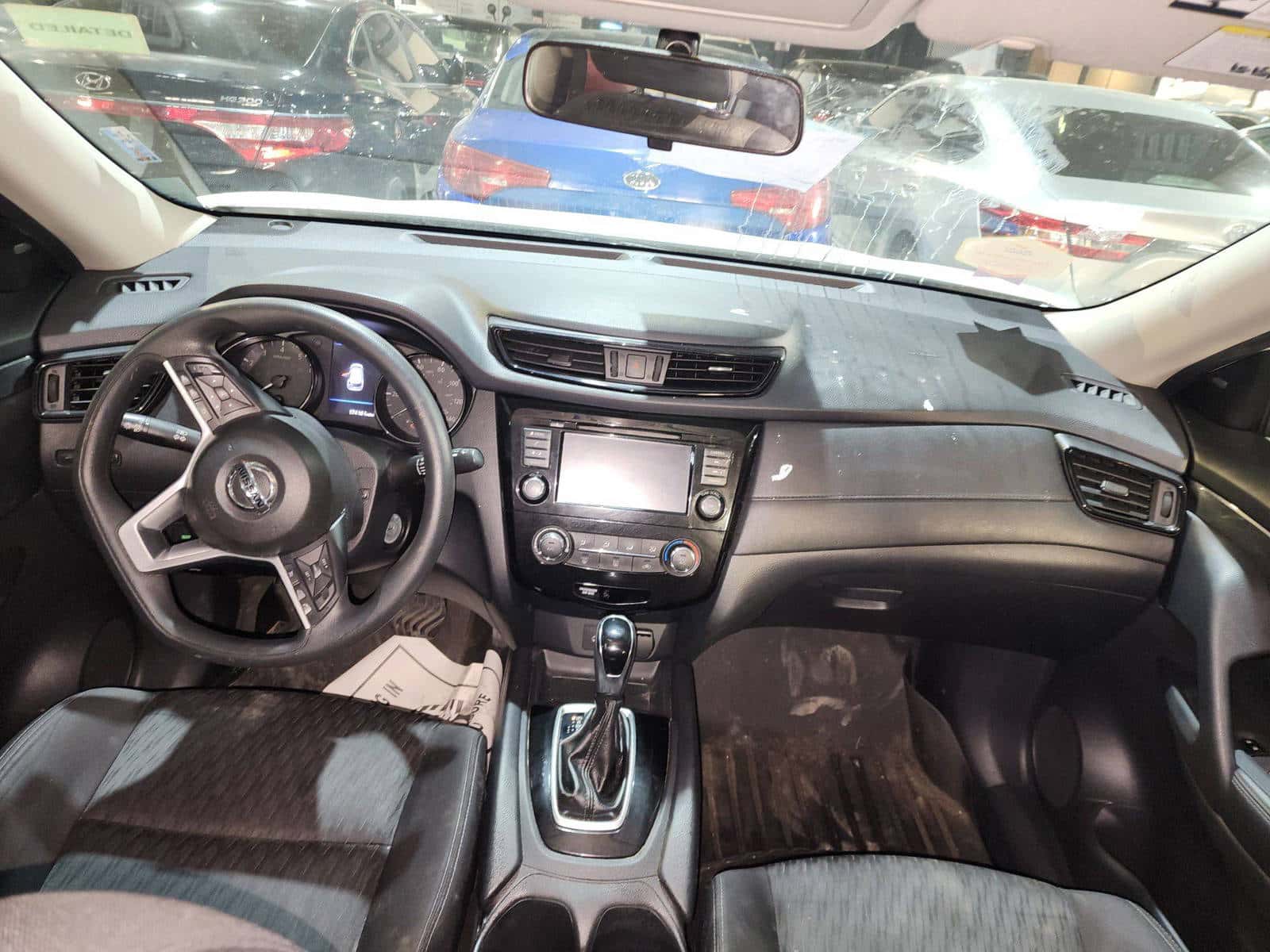 NISSAN ROGUE - Exterior