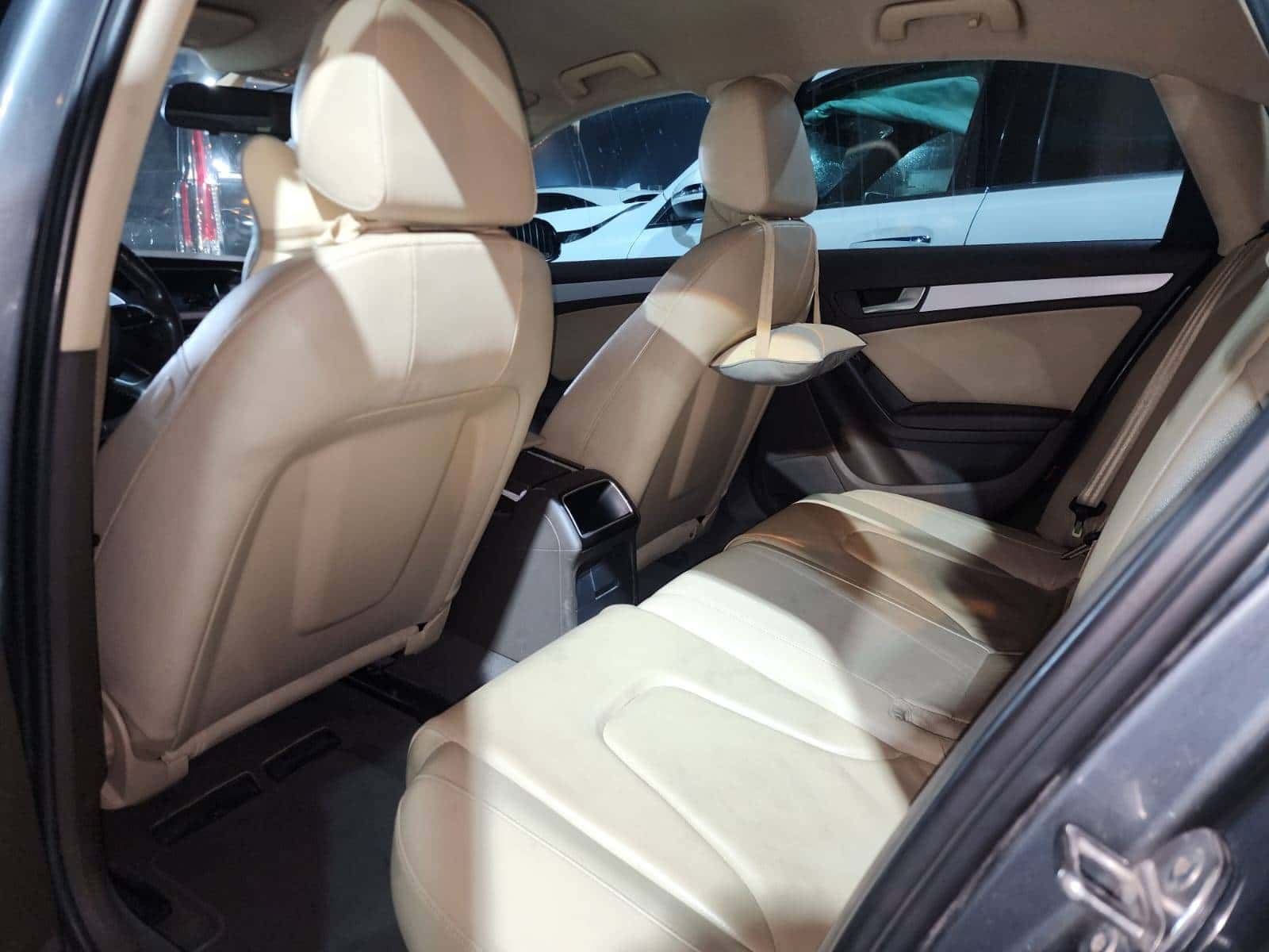 AUDI A4 2016 thumbnail 6