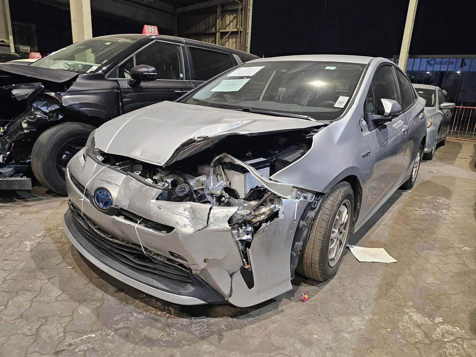 Toyota Prius 2022 thumbnail 3